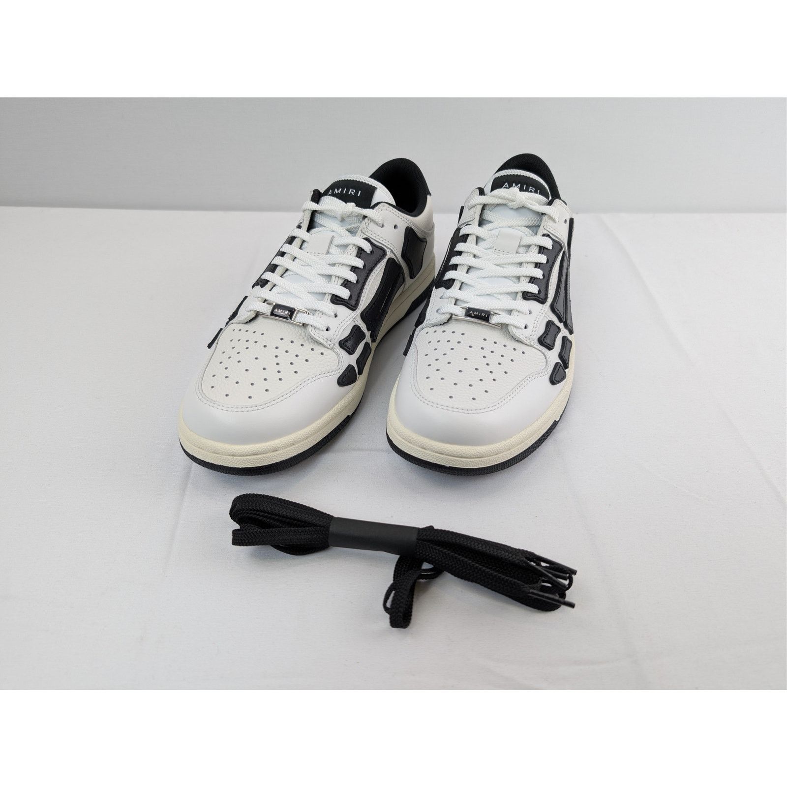 Amiri o1rshd1 Skelton Low-Top Sneakers in White/Black Size US 7 / EU 40 - 8 Thumbnail