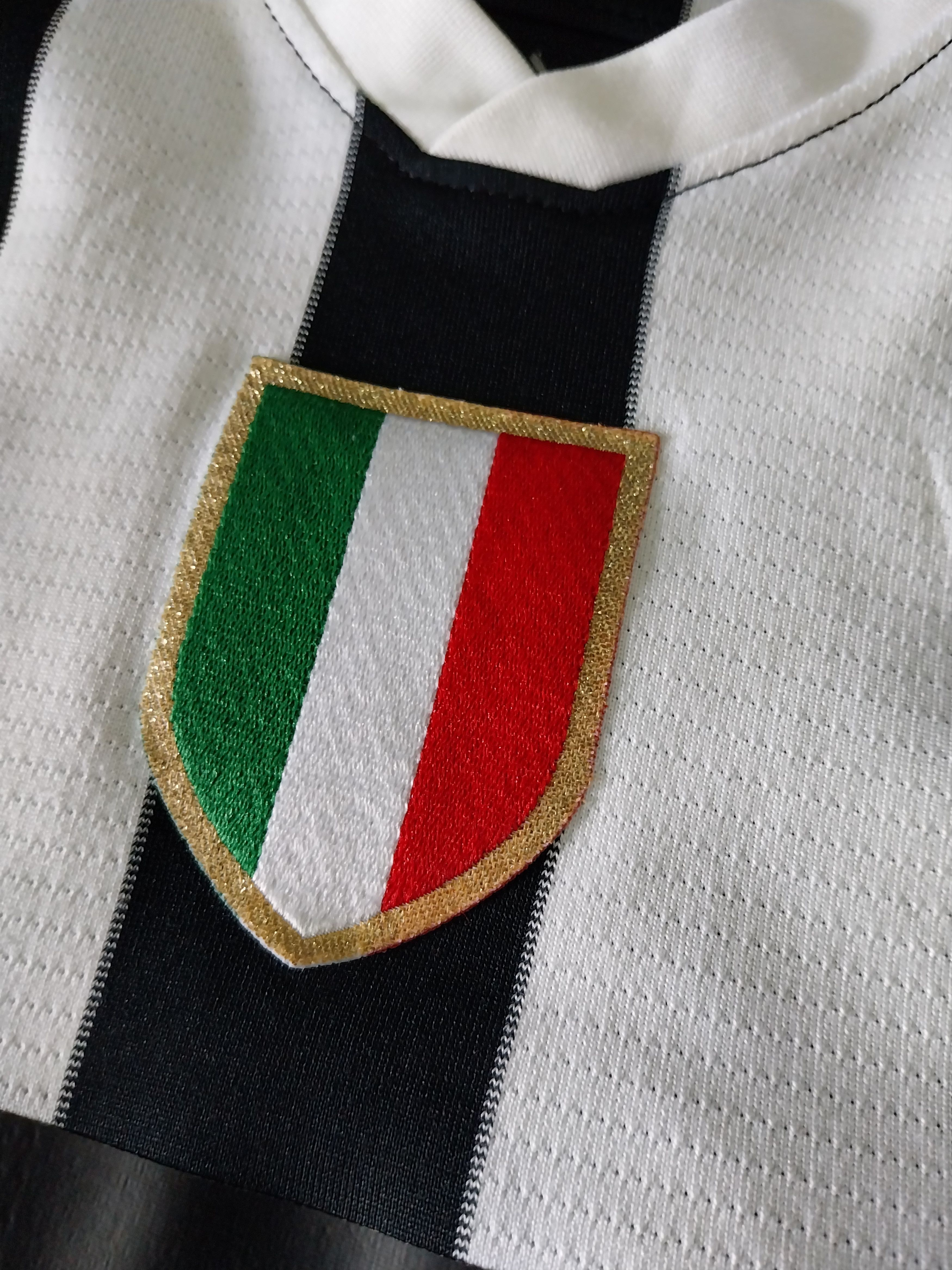 Nike Juventus home 2013/2014 andrea pirlo jersey football Size US L / EU 52-54 / 3 - 7 Thumbnail