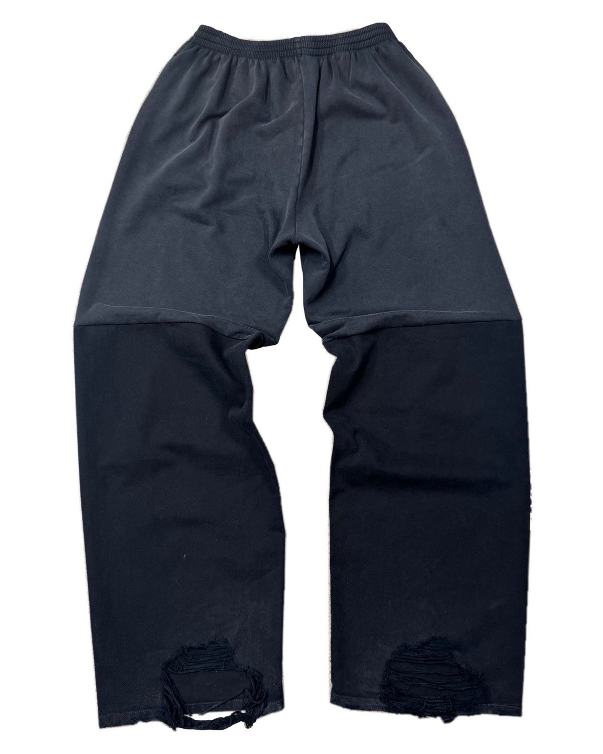 Balenciaga Balenciaga Hybrid 50/50 Half Sweatpants & Half Denim Jeans Size US 32 / EU 48 - 2 Thumbnail