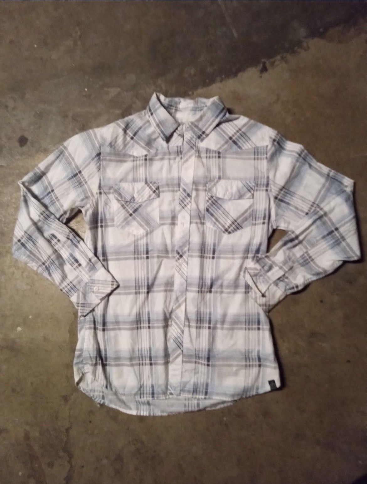 Other Lot Of Men's Size M Button Ups Size US M / EU 48-50 / 2 - 7 Thumbnail