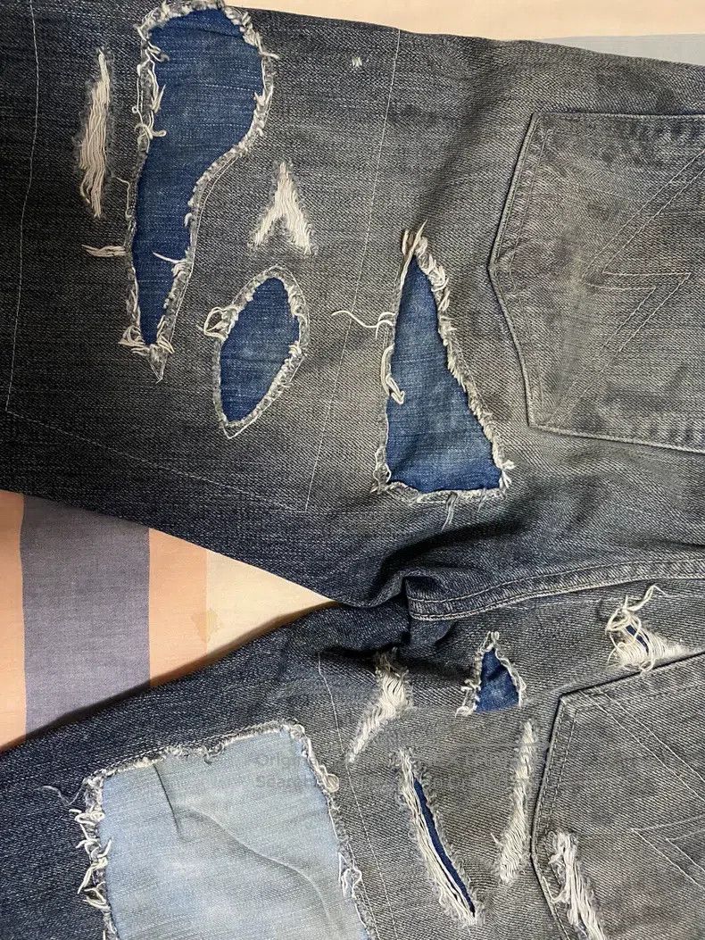 Neighborhood Neighborhood size S Jeans Size US 27 - 5 Thumbnail