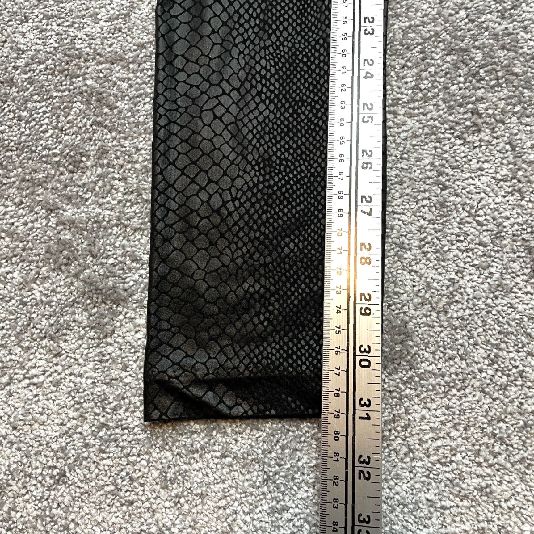 Bcbgmaxazria BCBGMAXAZRIA Leggings Womens Small Black Stretch Yoga Casual Polyester 26x31 Size 28" / US 6 / IT 42 - 3 Thumbnail