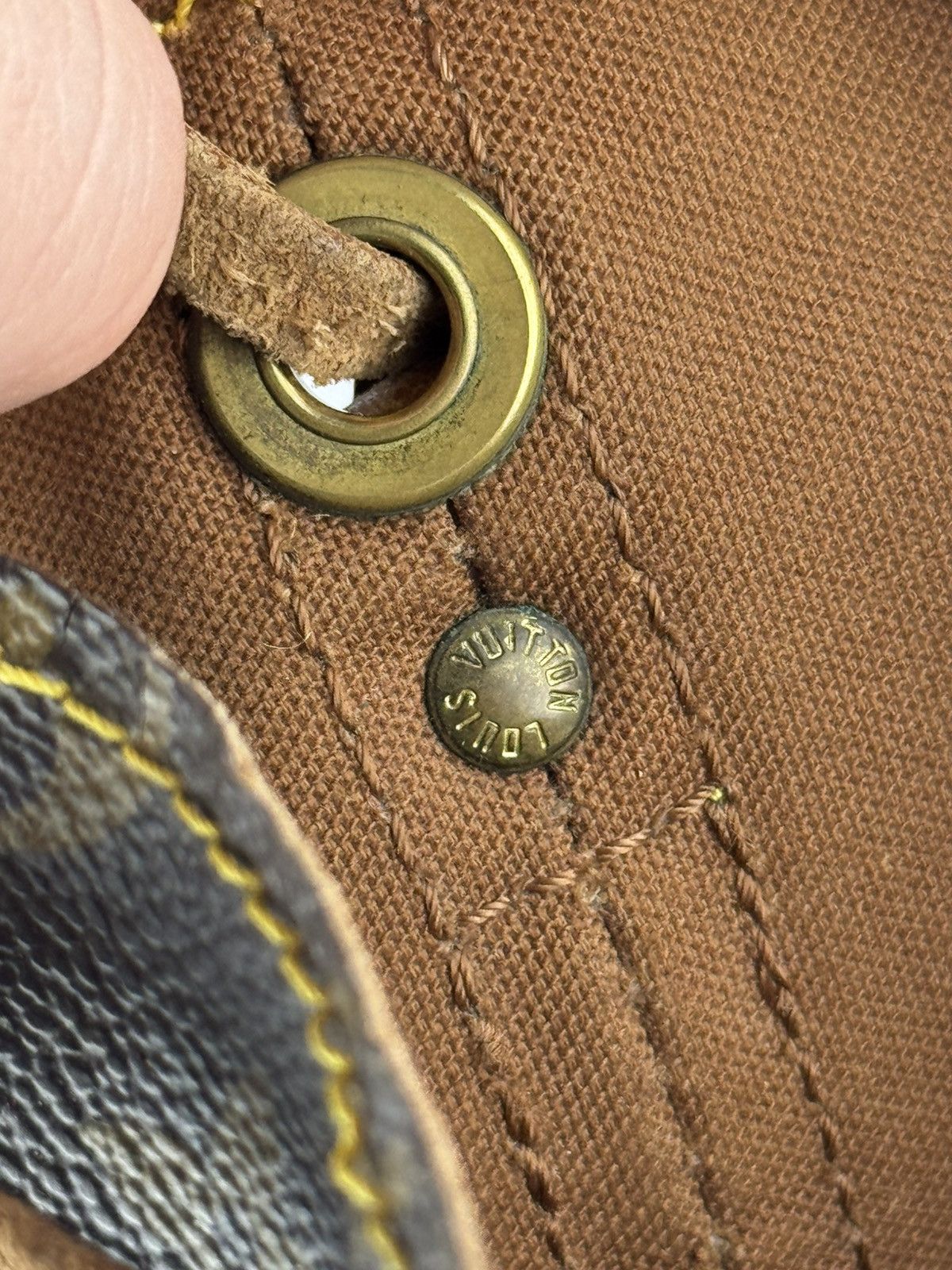 Louis Vuitton Vintage 80s Louis Vuitton Monogram Noe Bucket Bag Authentic Size ONE SIZE - 6 Thumbnail