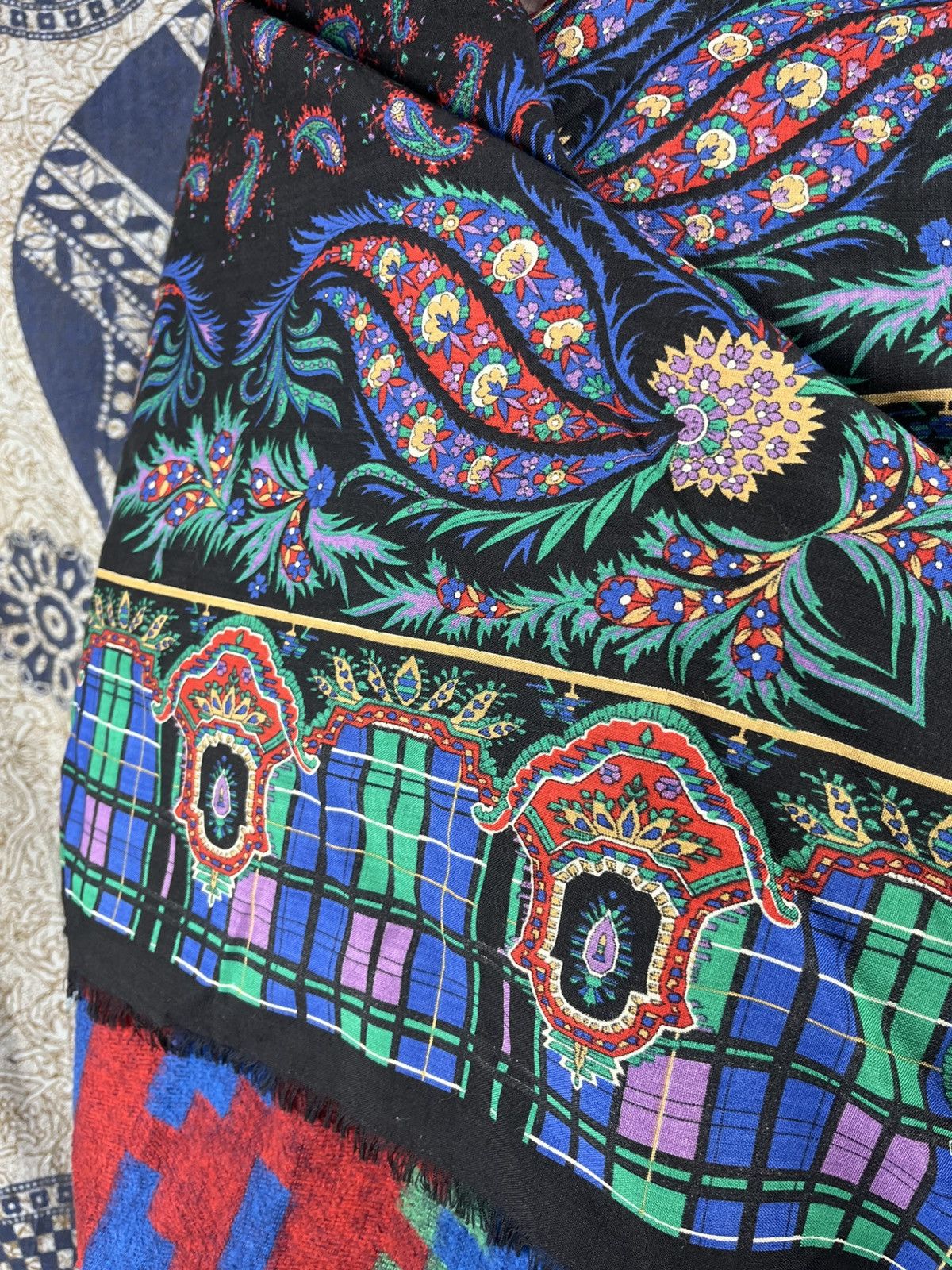 Vintage Vintage Vicki Lynn Bardon Wool Paisley Plaid Scarf Size ONE SIZE - 9 Thumbnail