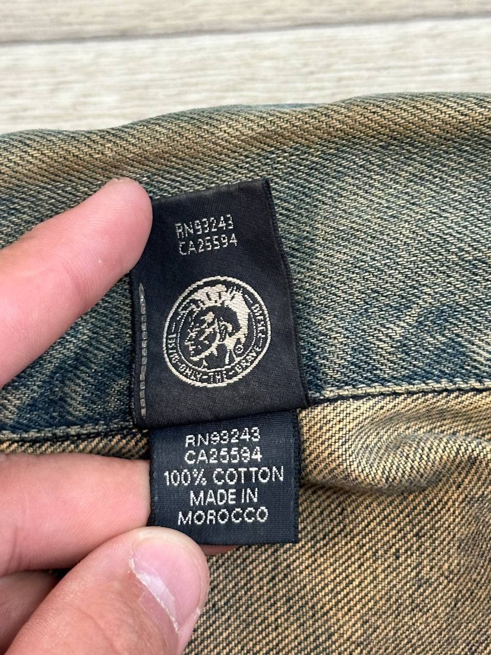 Diesel Vintage DIESEL "Gregg" Dirty Wash Denim Jacket (Y2K / 2006) Size US L / EU 52-54 / 3 - 8 Thumbnail