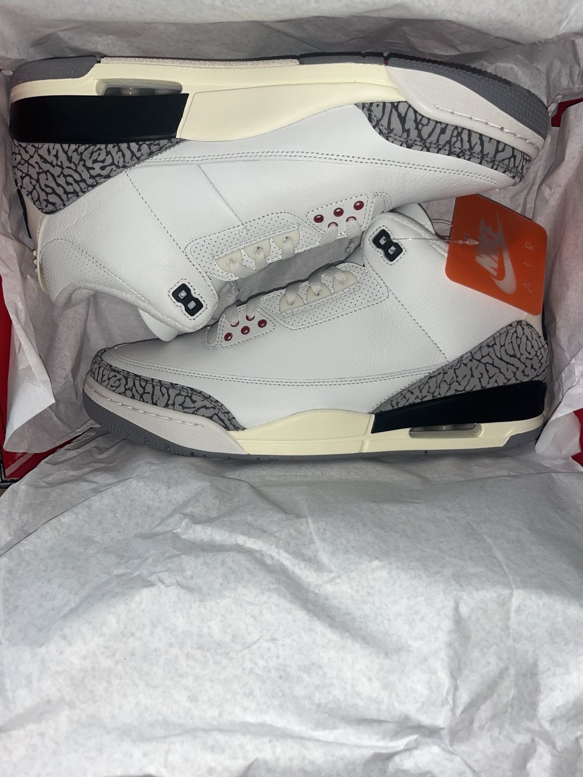 DS White Cement Jordan 3 Sz. 11.5