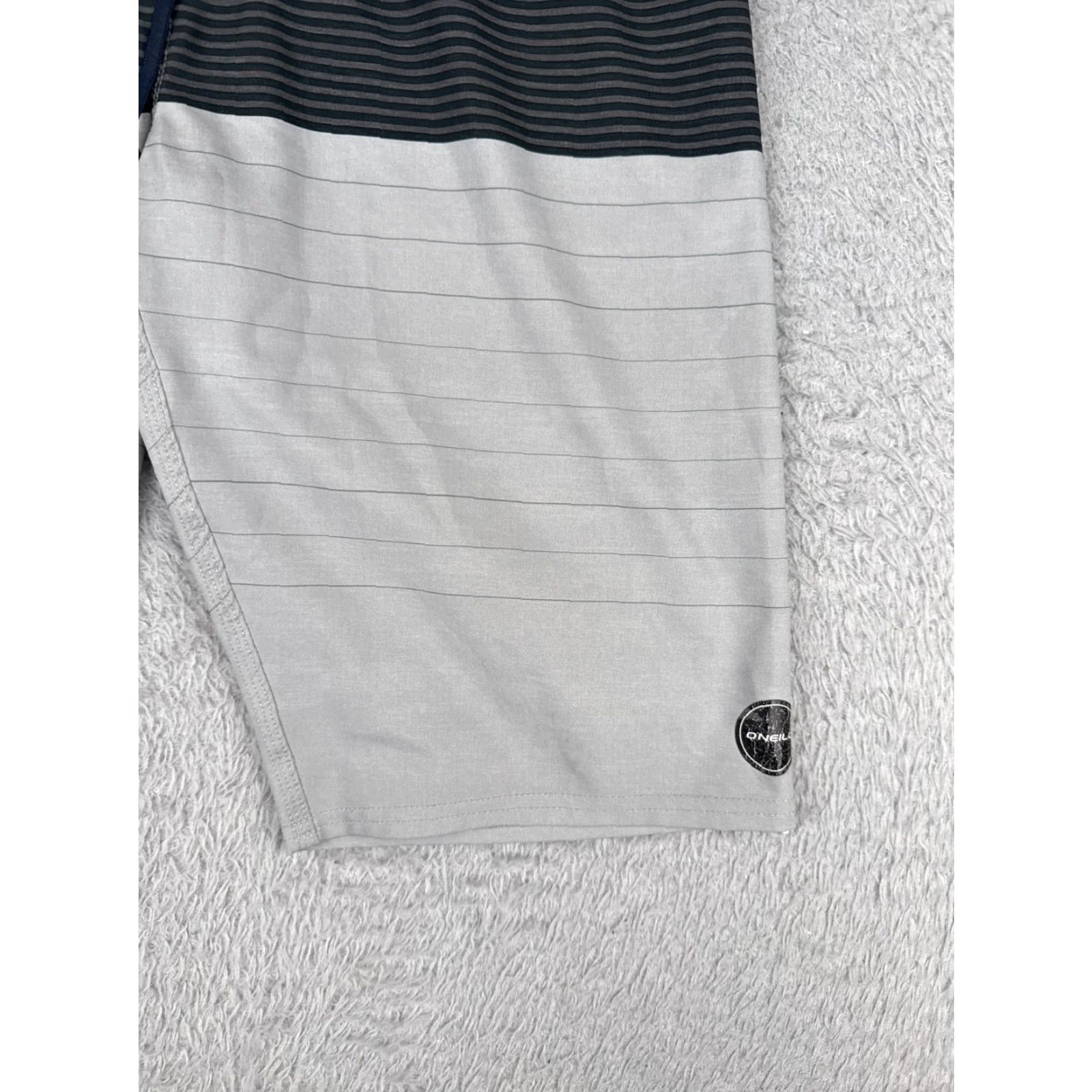 O'Neill O'Neill Swim Trunks Mens 28 Gray Blue Stripe Polyester Board Shorts Hyperfreak 28x11 Size US 28 / EU 44 - 2 Thumbnail