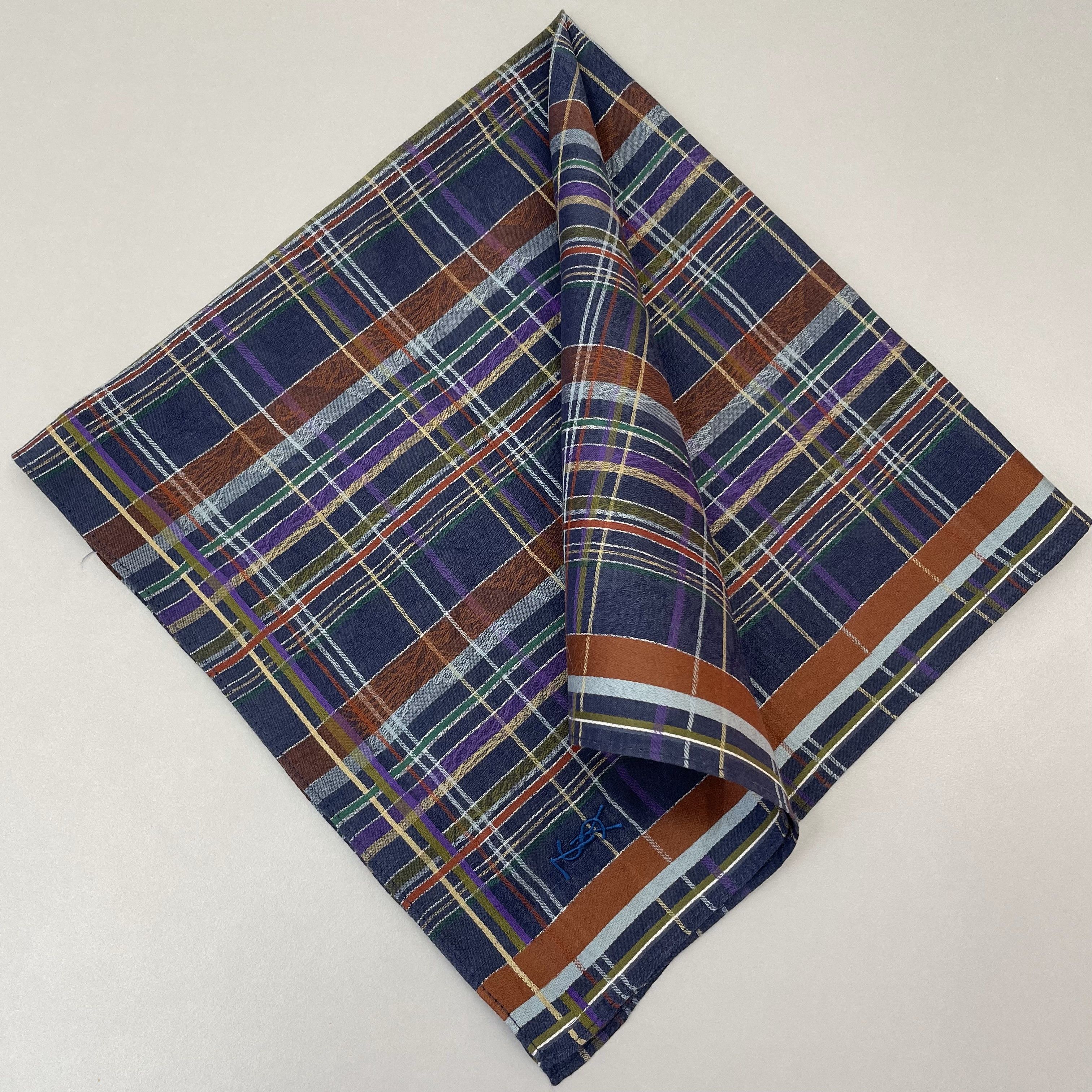 Vintage Yves Saint Laurent Handkerchief / Neckerchief - 4226 Size ONE SIZE - 1 Thumbnail
