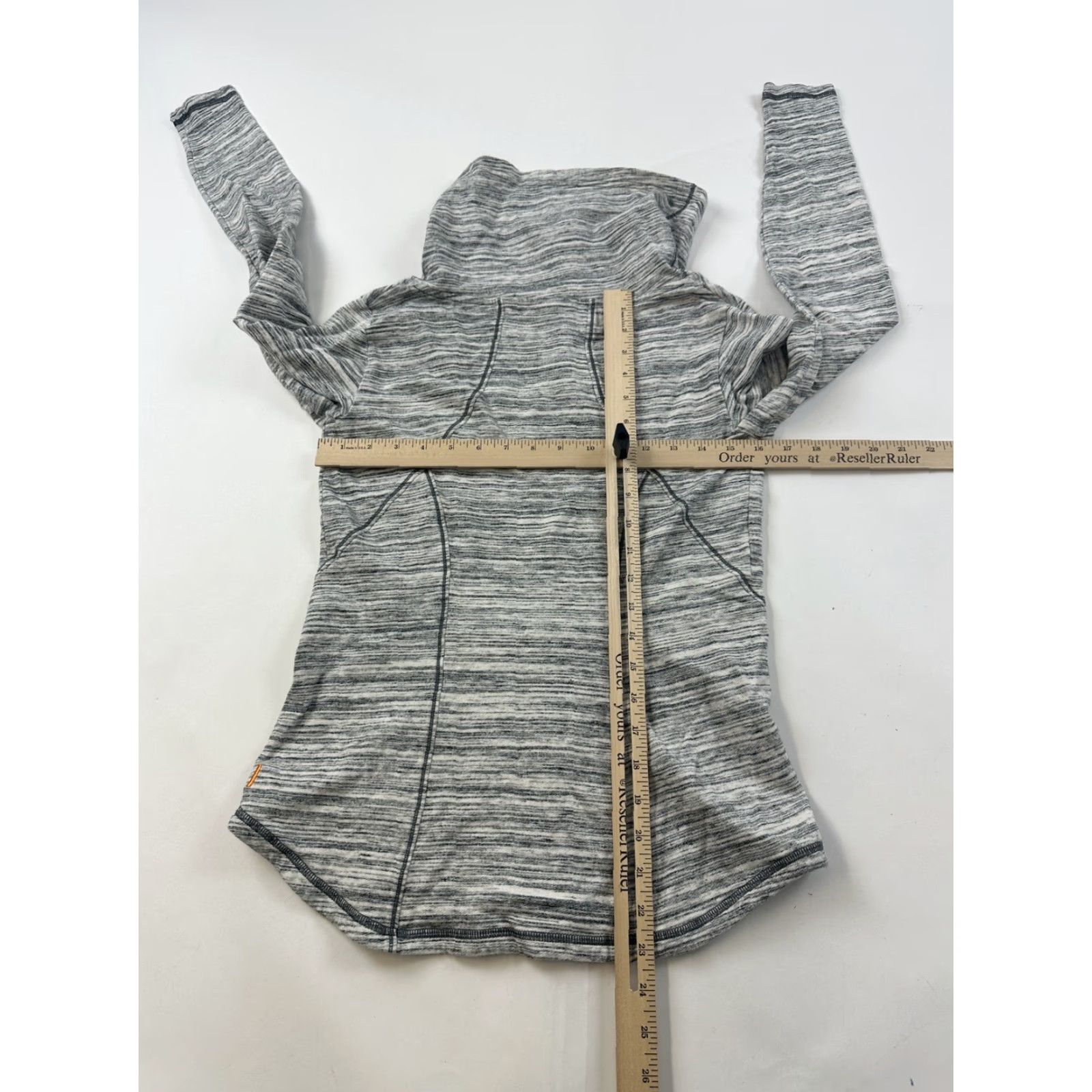 Vintage Lucy Sweatshirt XS Gray Women's Pullover Lightweight Funnel Neck, Regular Fit, Pre-owned Size XS / US 0-2 / IT 36-38 - 4 Thumbnail