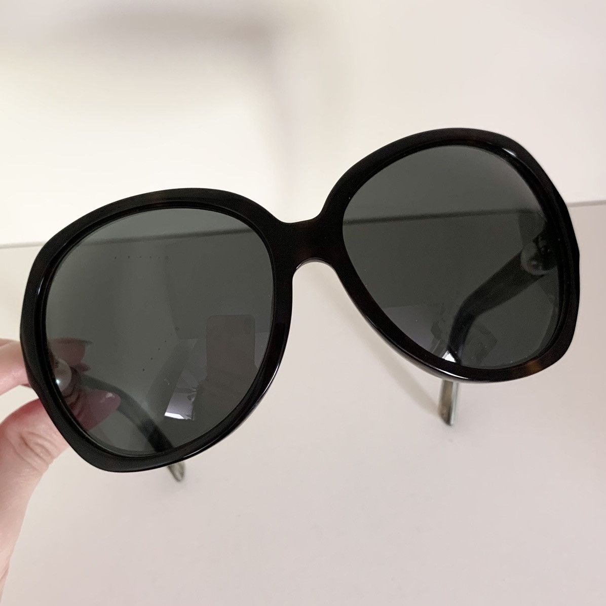 Chanel Chanel Pearl tortoise shell round sunglasses Size ONE SIZE - 17 Thumbnail