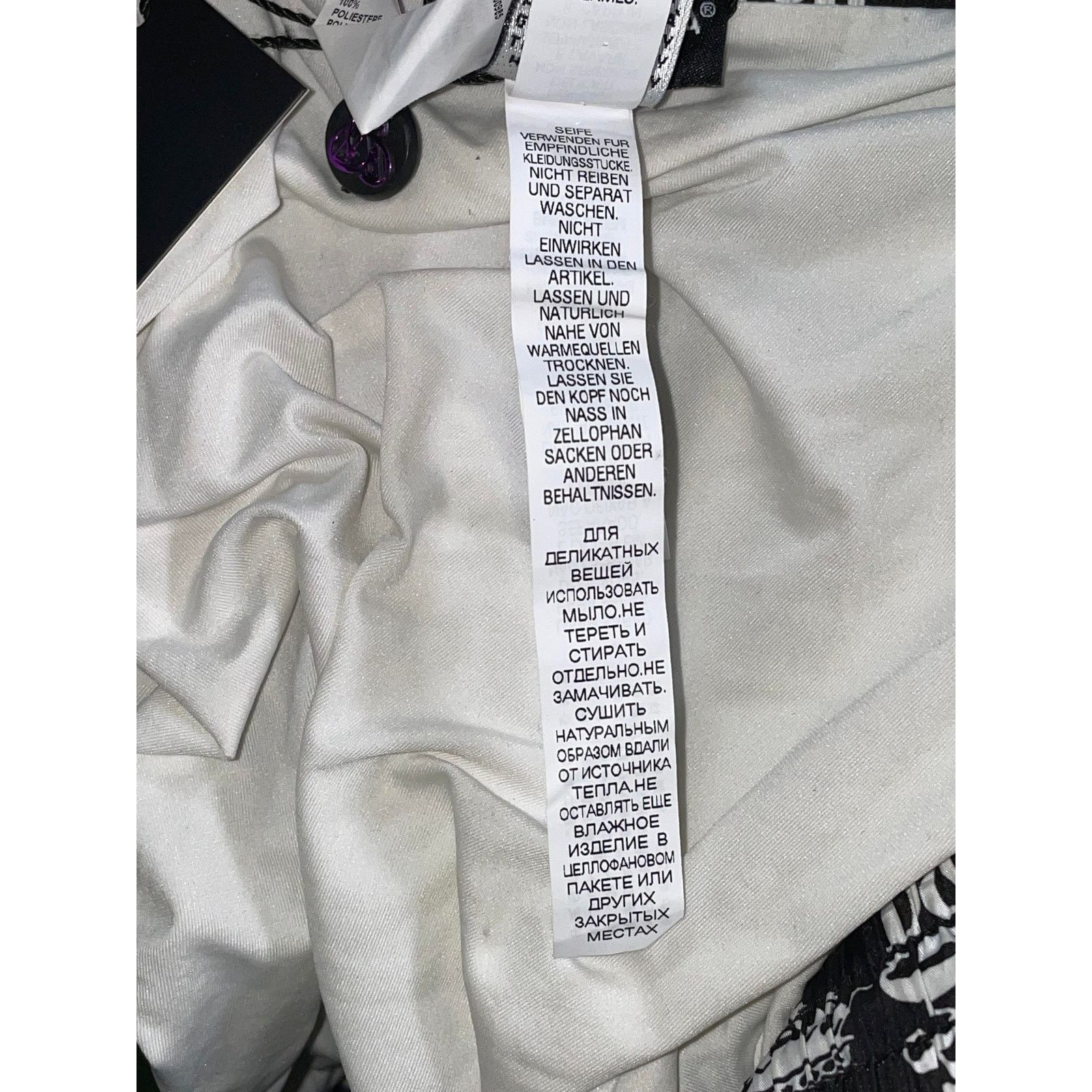 Dolce & Gabbana D&G Black & White Short All Over Swim Trunks Size US 36 / EU 52 - 4 Thumbnail