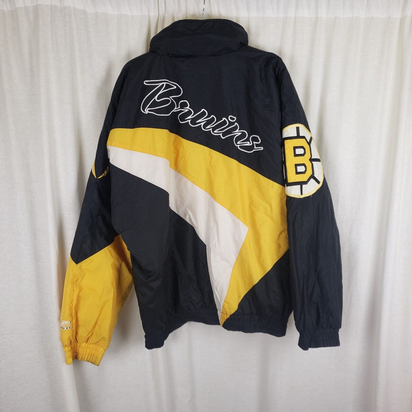 Lee Vtg Lee Sport Boston Bruins Hooded Puffer Jacket Parka L NHL Size US L / EU 52-54 / 3 - 6 Thumbnail