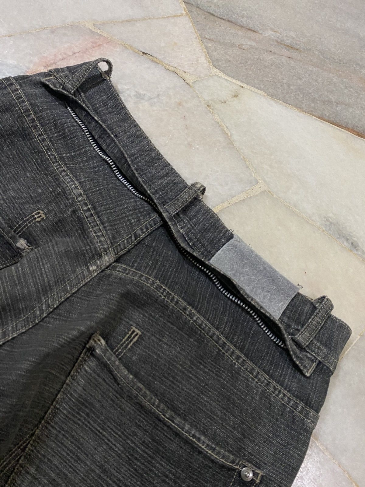 Massive RARE Vintage Freaky Massive Baggy Cargo Distressed Jeans Size US 32 / EU 48 - 13 Thumbnail