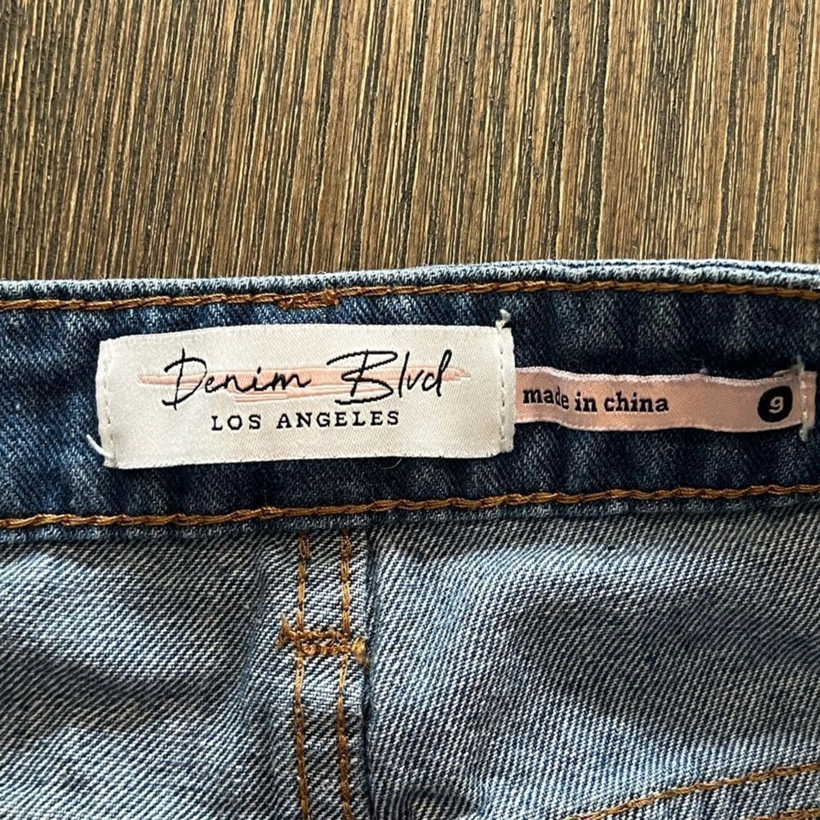 Other Denim Blvd Medium Wash Distressed High Rise Size 27" / US 4 / IT 40 - 8 Thumbnail