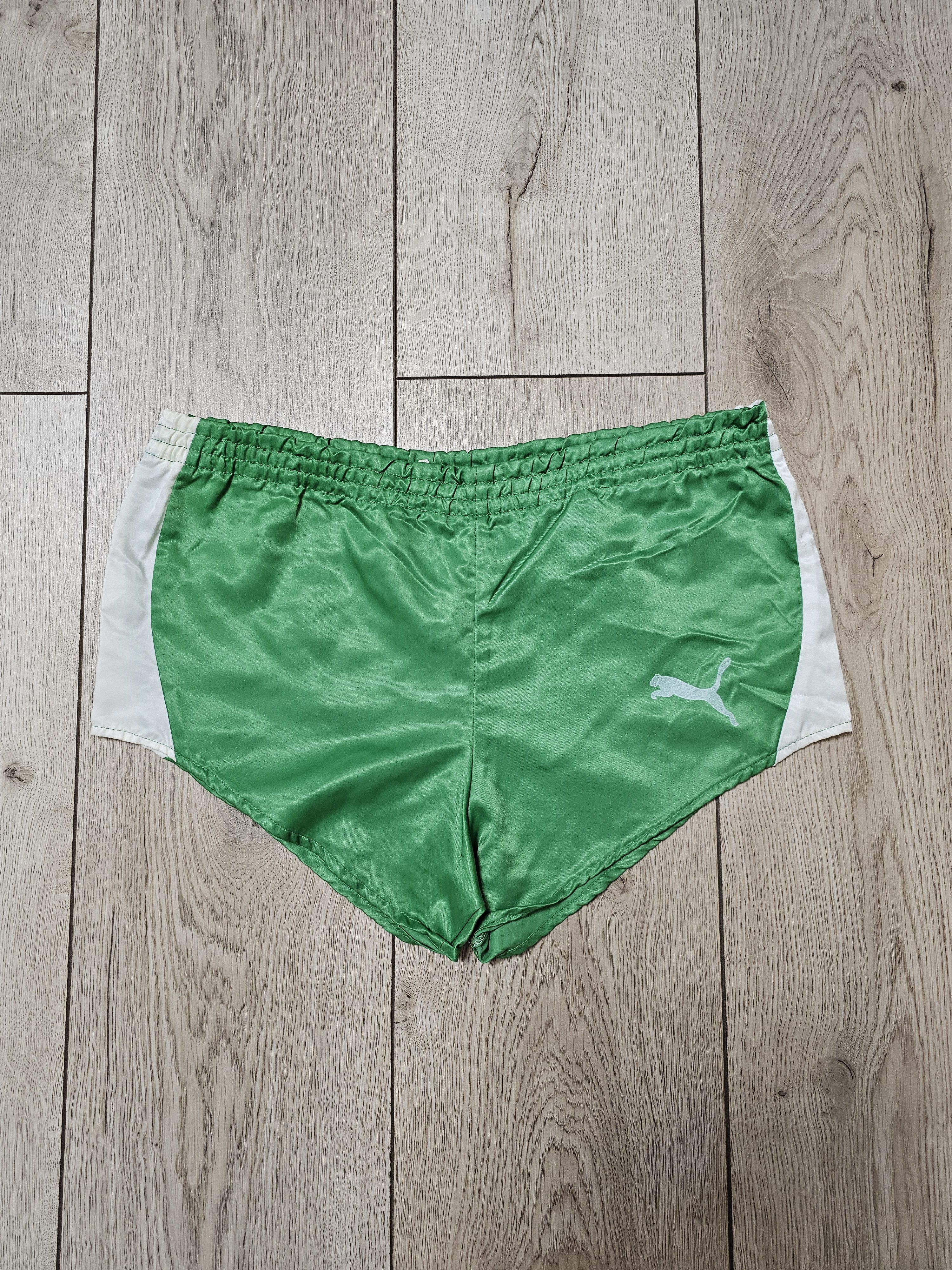 Vintage PUMA SHORTS WEST GERMANY VINTAGE NYLON 80s SPRINTER RUNNING Size US 30 / EU 46 - 1 Thumbnail