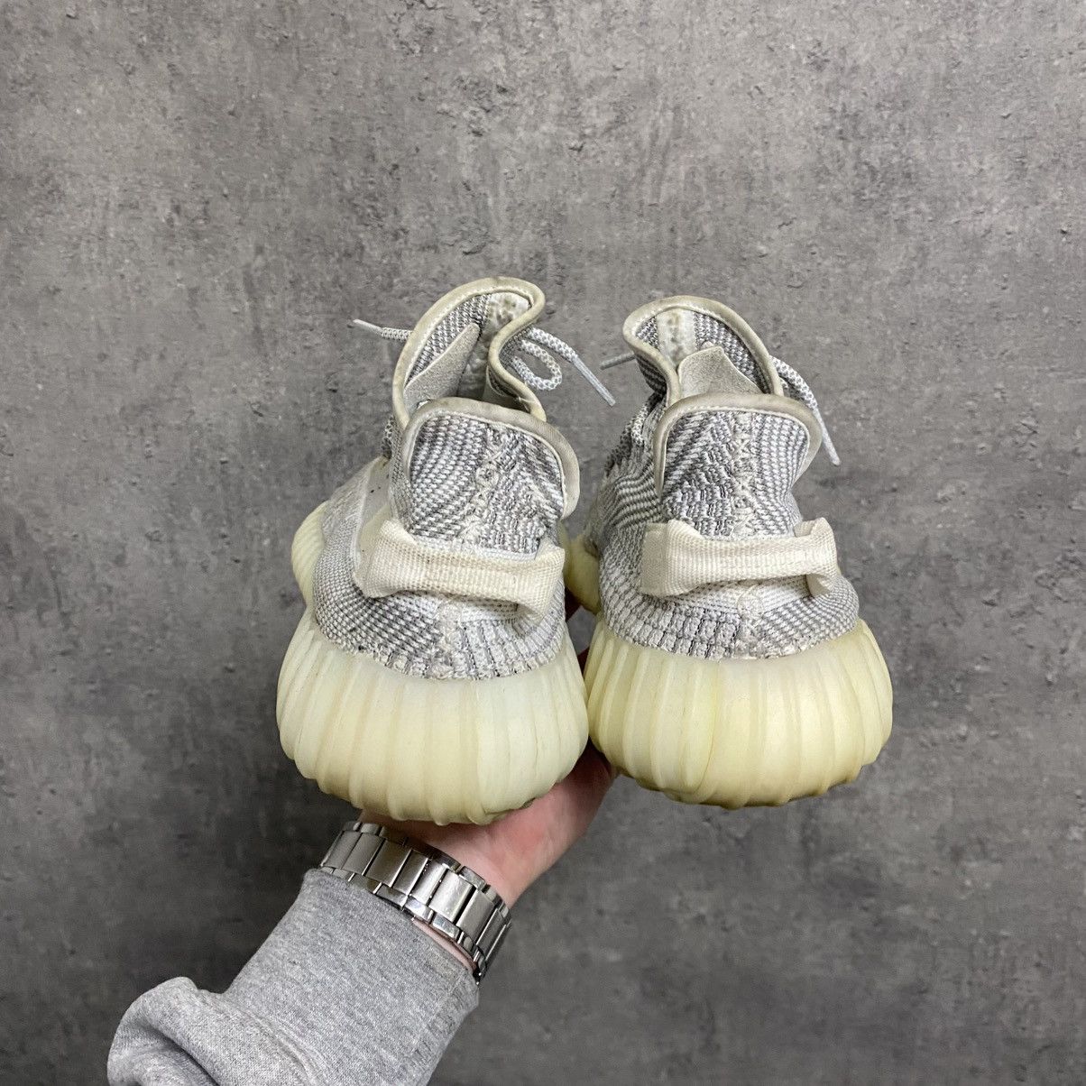 Adidas Adidas Yeezy Boost 350 V2 Static Non-Reflective 2018 Size US 10.5 / EU 43-44 - 6 Thumbnail