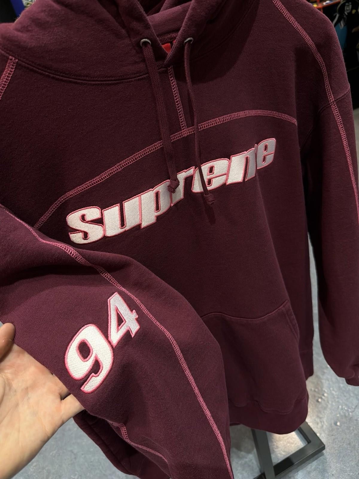 Supreme Size Large Supreme Overlock Hooded Sweatshirt Burgundy NEW Size US L / EU 52-54 / 3 - 6 Thumbnail