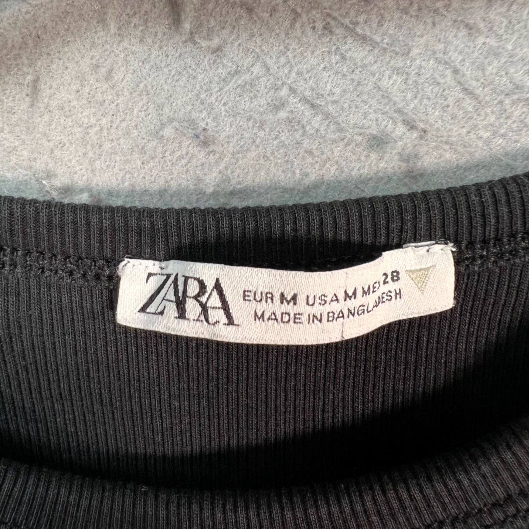 Zara Zara Tank Top Cropped Sleeveless Knit Cotton Elastane Black Cropped Tank Top Womens Medium M Sleeveless Casual Everyday Size M / US 6-8 / IT 42-44 - 3 Thumbnail