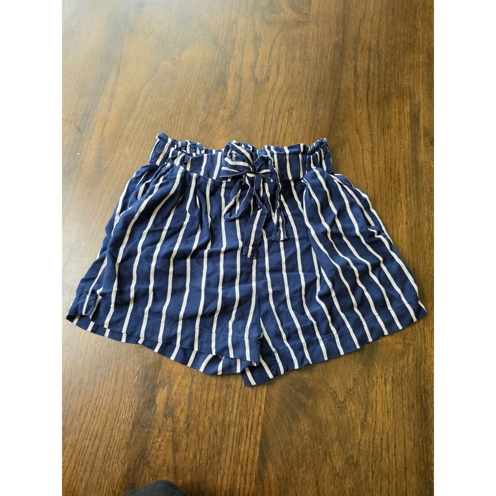 & Other Stories Ambiance Apparel Striped Shorts High Waist With Tie Size S Size 26" / US 2 / IT 38 - 2 Thumbnail