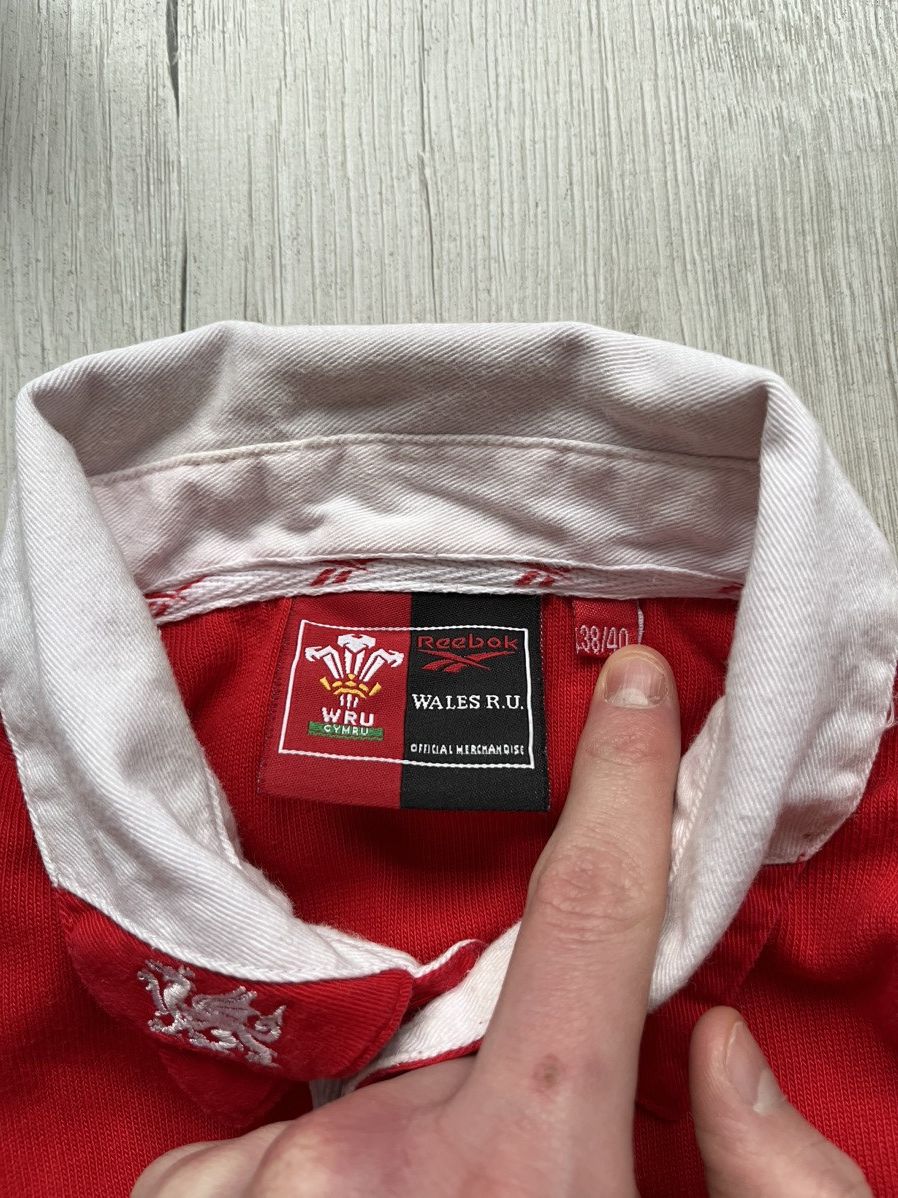 Reebok × Vintage Vintage Reebok Wales WRU Rugby Union 1999 2000 Long Sleeve Size US L / EU 52-54 / 3 - 5 Thumbnail