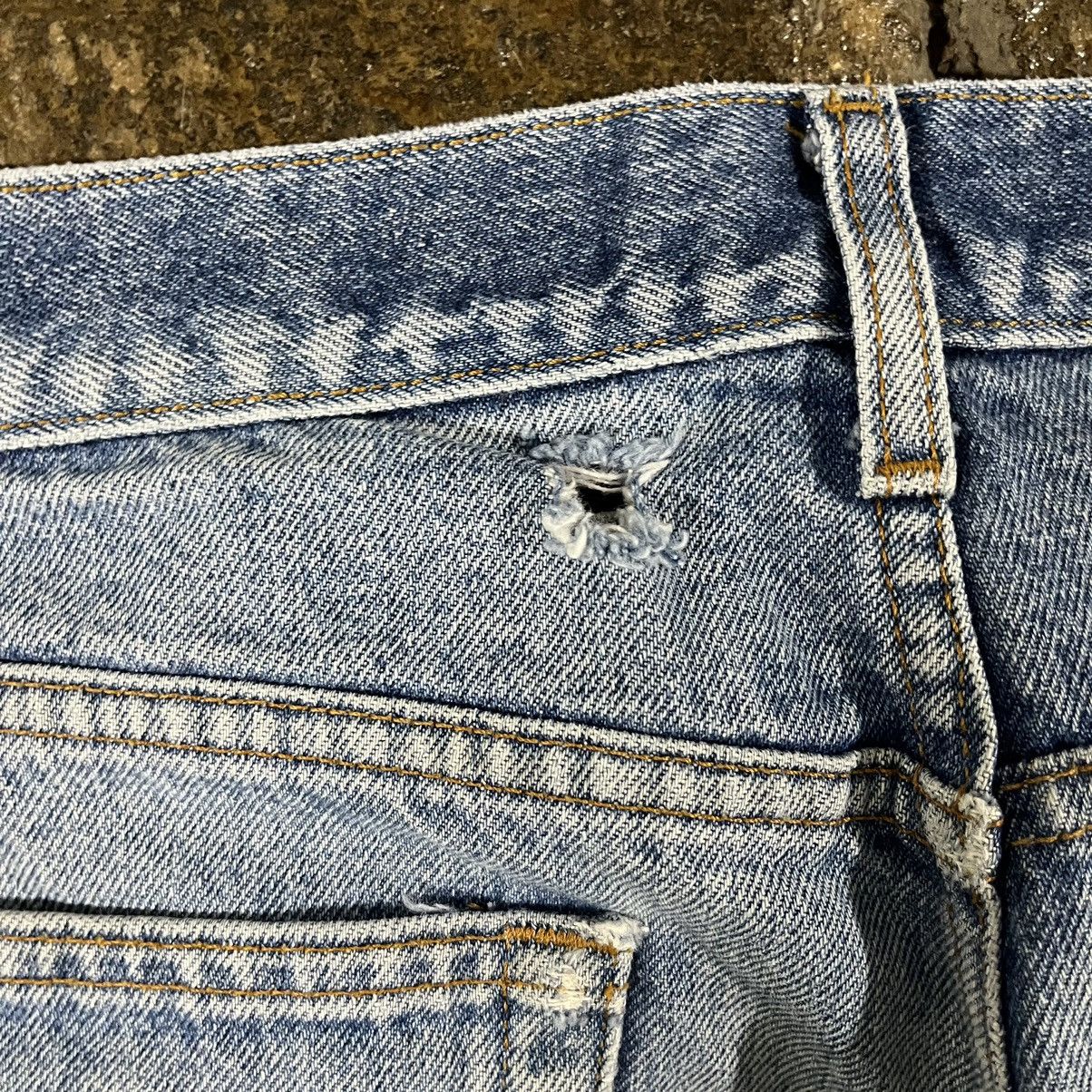 Levi's × Vintage Crazy Vintage 90s Levi's 505 Faded Essential Skater Jeans Size US 33 - 7 Thumbnail