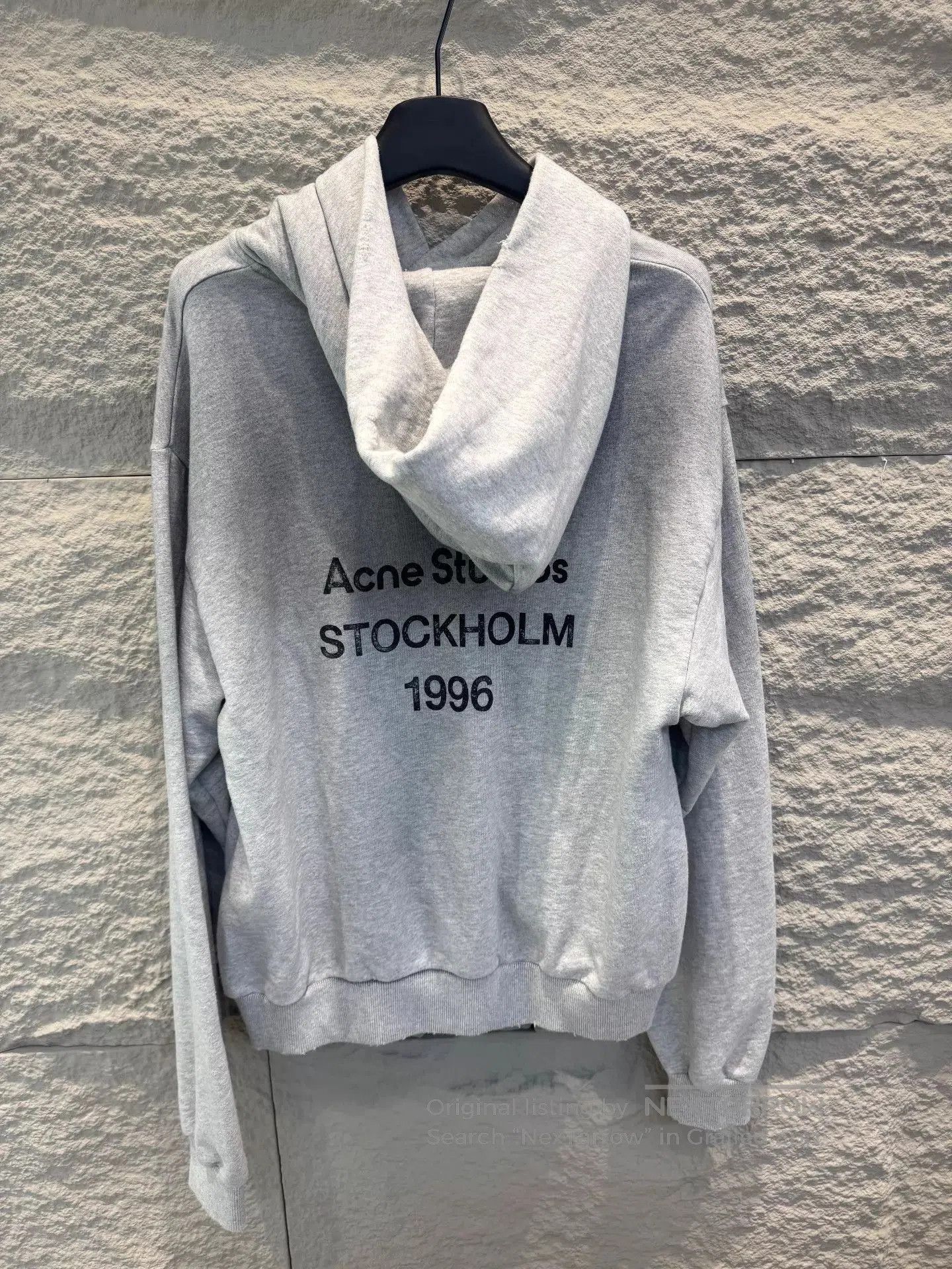 Acne Studios Gray Oversized Cropped Hoodie. Size US M / EU 48-50 / 2 - 2 Thumbnail