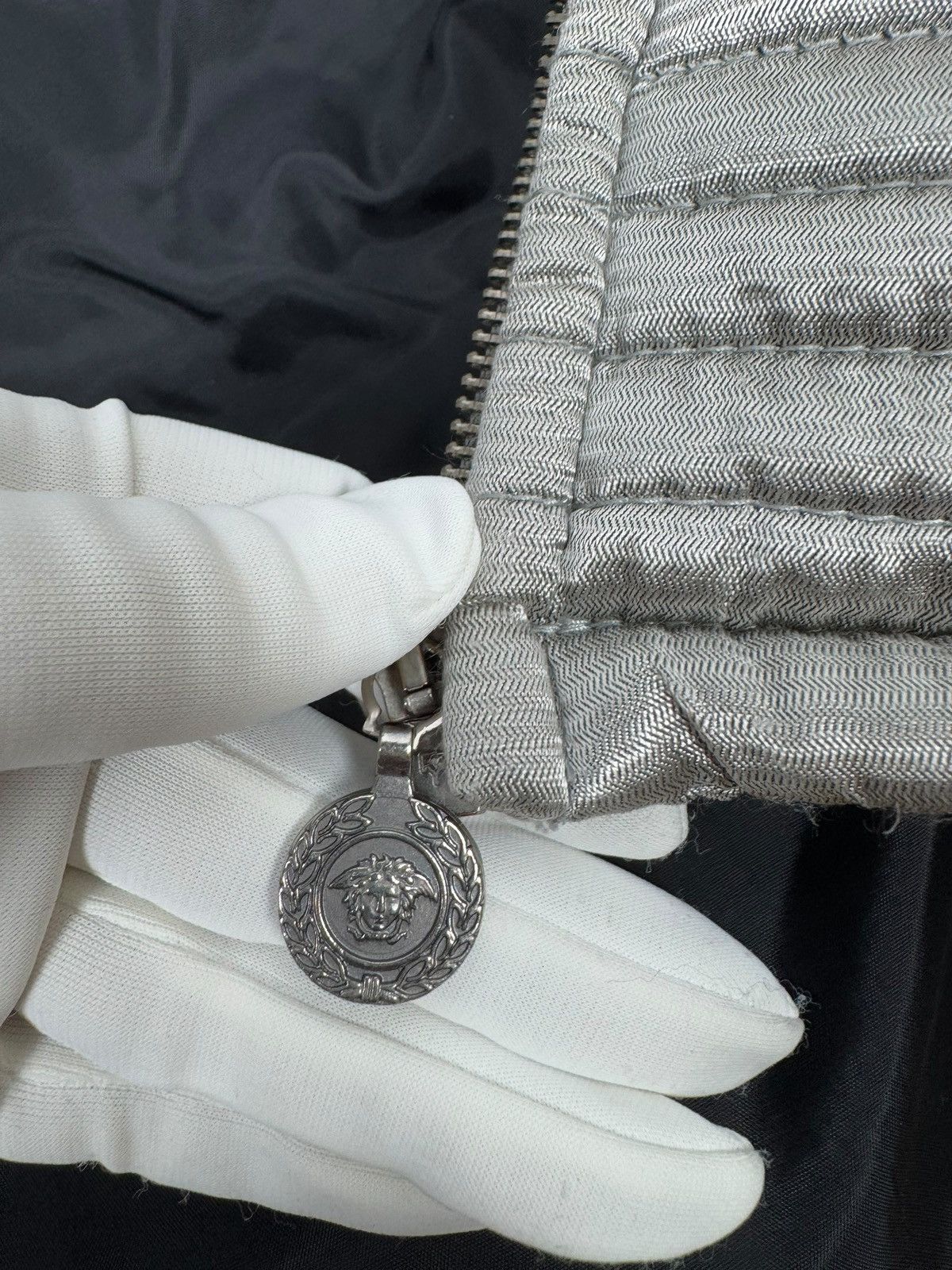 Versace × Vintage Versace Sport Vintage Warm Coat size IT44 Size M / US 6-8 / IT 42-44 - 19 Thumbnail