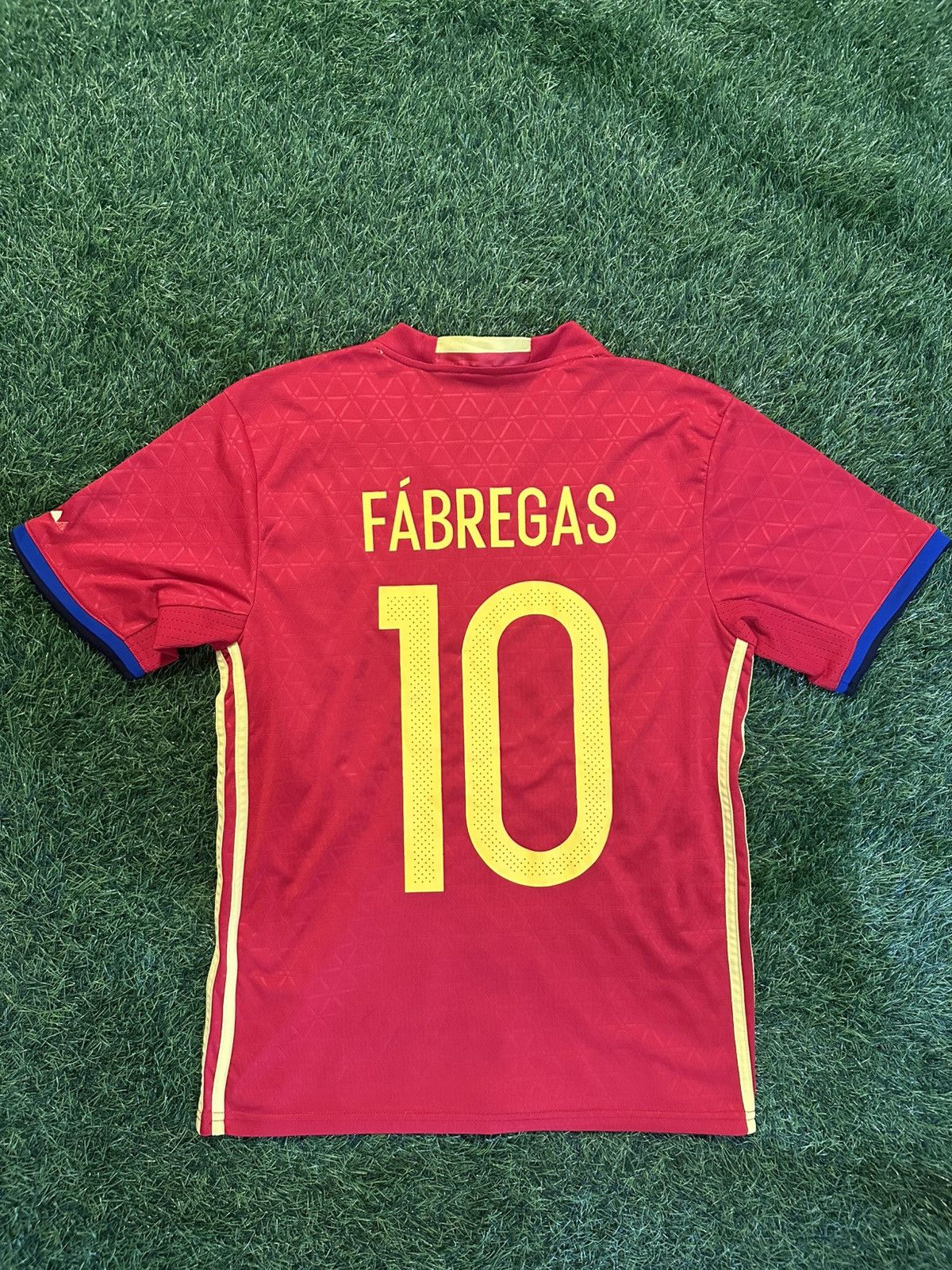 Other Soccer Spain Cesc Fabregas Euros Jersey Size 28 Size US M / EU 48-50 / 2 - 2 Thumbnail