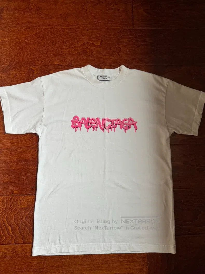 Balenciaga Balenciaga Pink letter T Size US XS / EU 42 / 0 - 2 Thumbnail