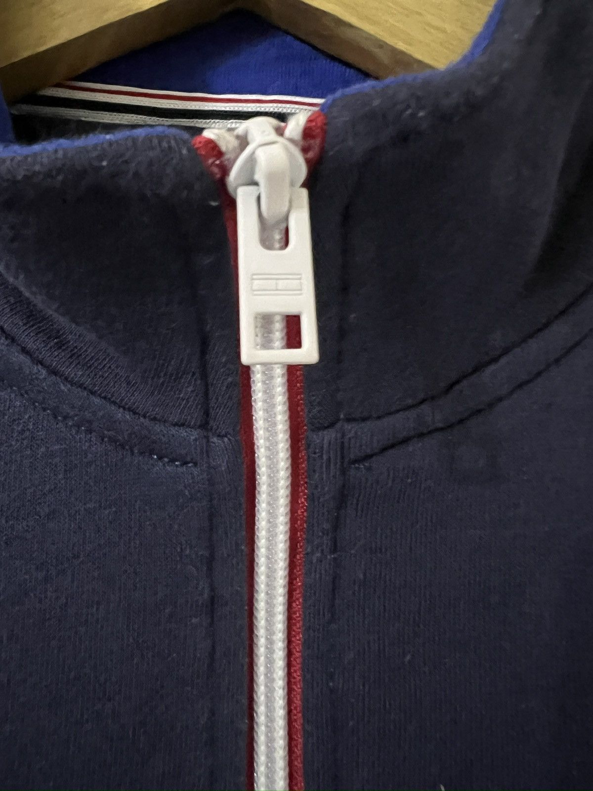 Tommy Hilfiger Crewneck Halfzip Tommy Hilfinger RARE Size US XL / EU 56 / 4 - 2 Thumbnail