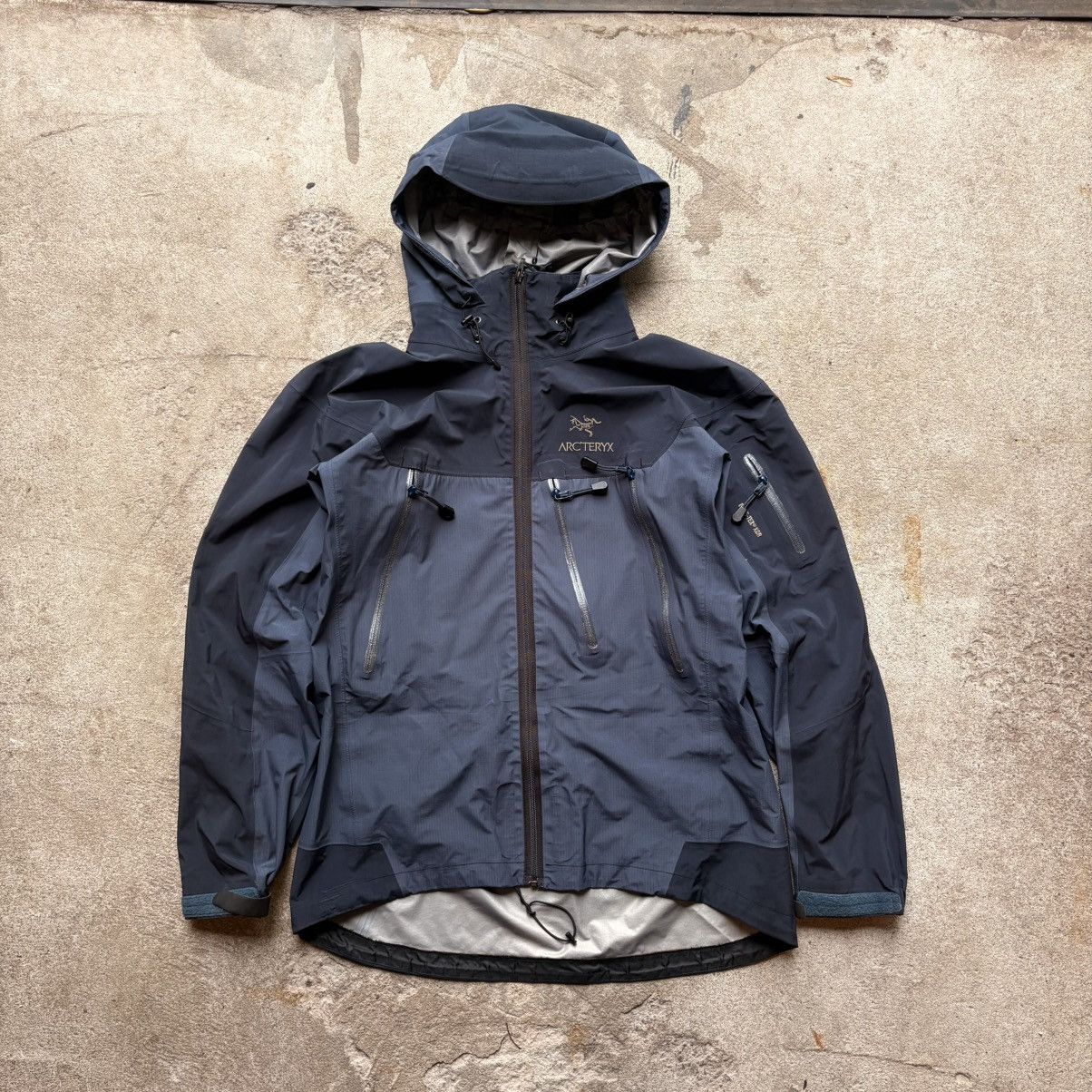 Arcteryx Theta Ar | Grailed