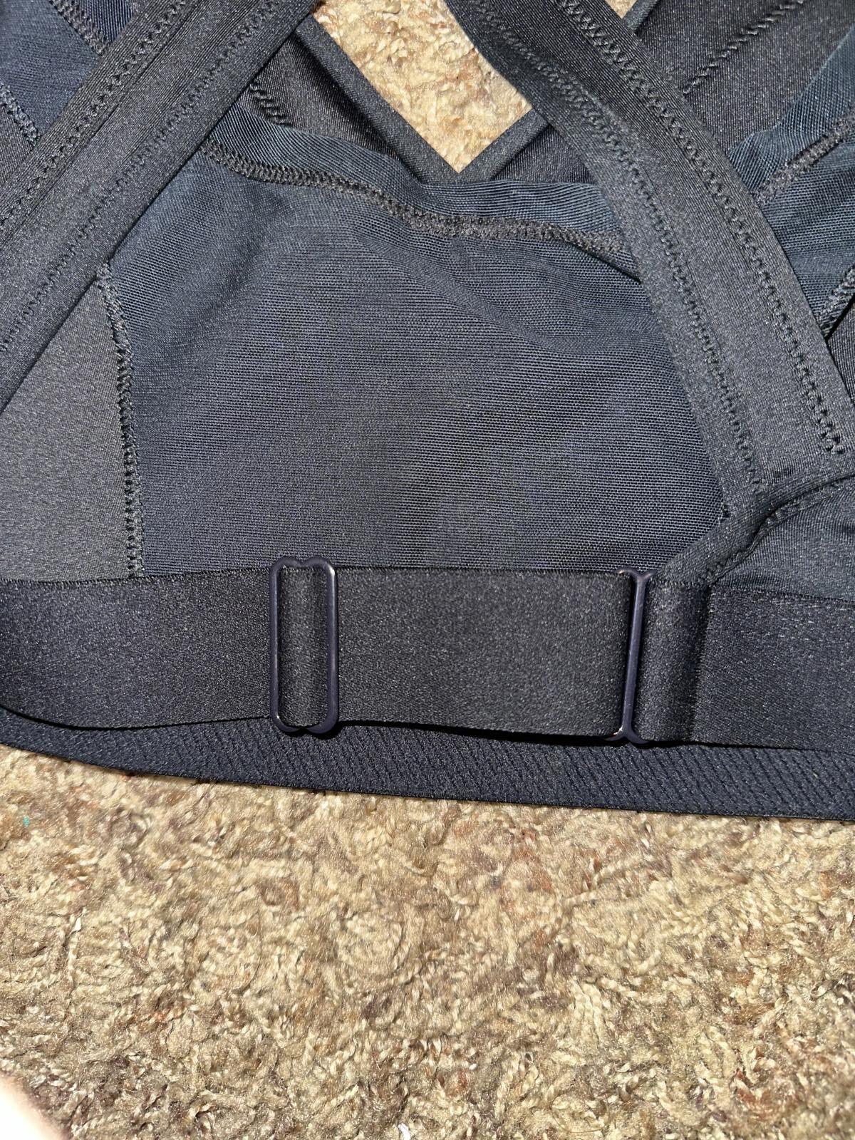 Nike Nike Women's Swoosh Maternity Medium-Support Padded Sports Bra Size ONE SIZE - 7 Thumbnail