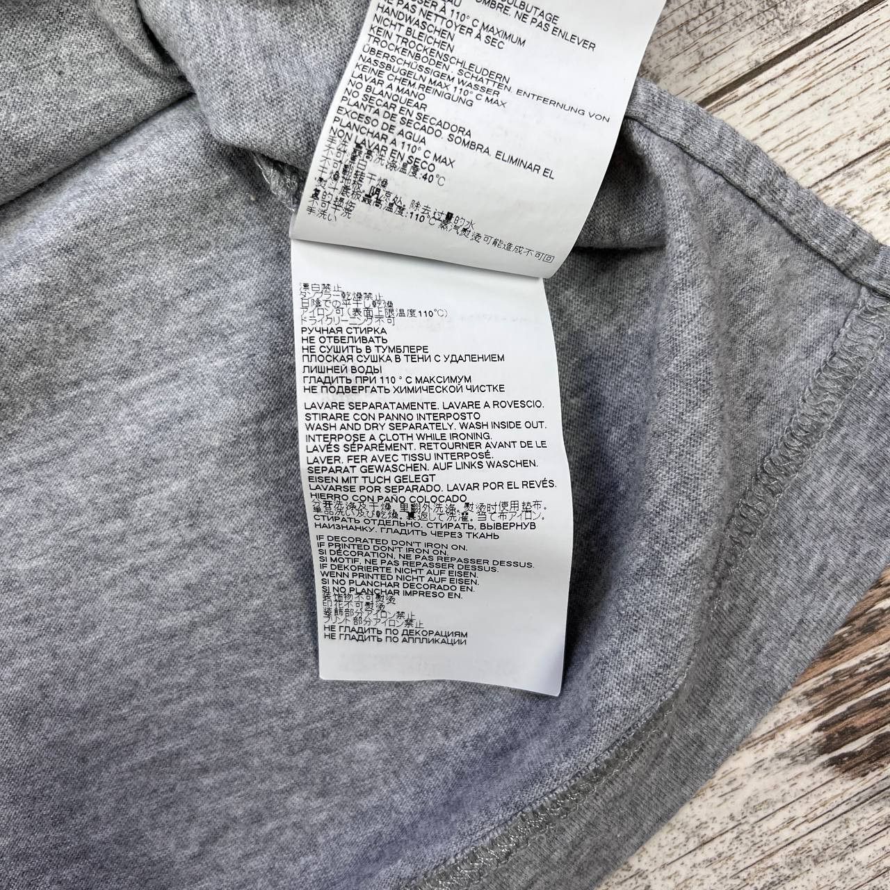 Vivienne Westwood Vivienne Westwood T-Shirt Gray Size M Size US M / EU 48-50 / 2 - 8 Thumbnail