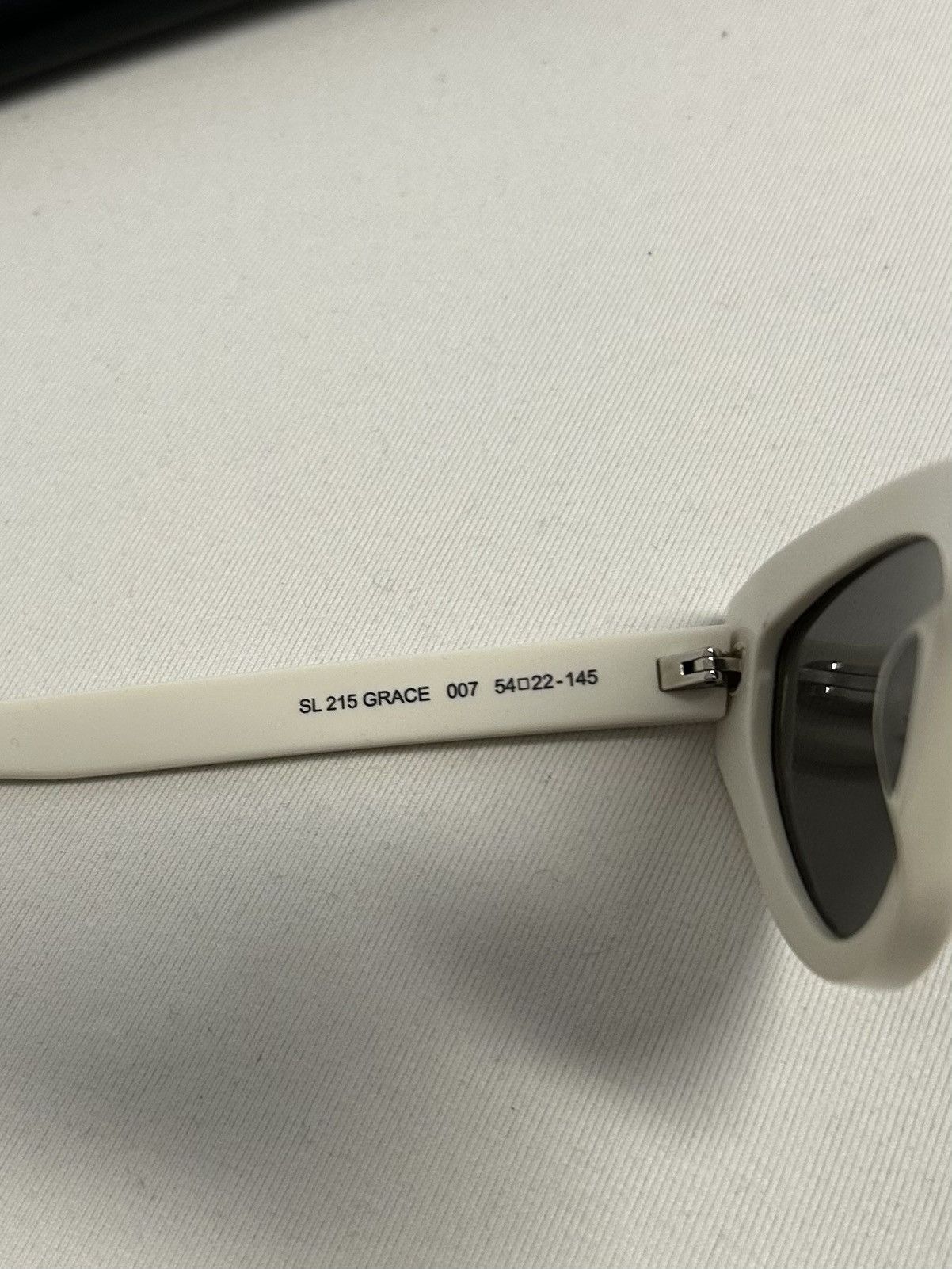 Saint Laurent Paris SL 215 GRACE Cat-Eye Sunglasses Size ONE SIZE - 11 Thumbnail