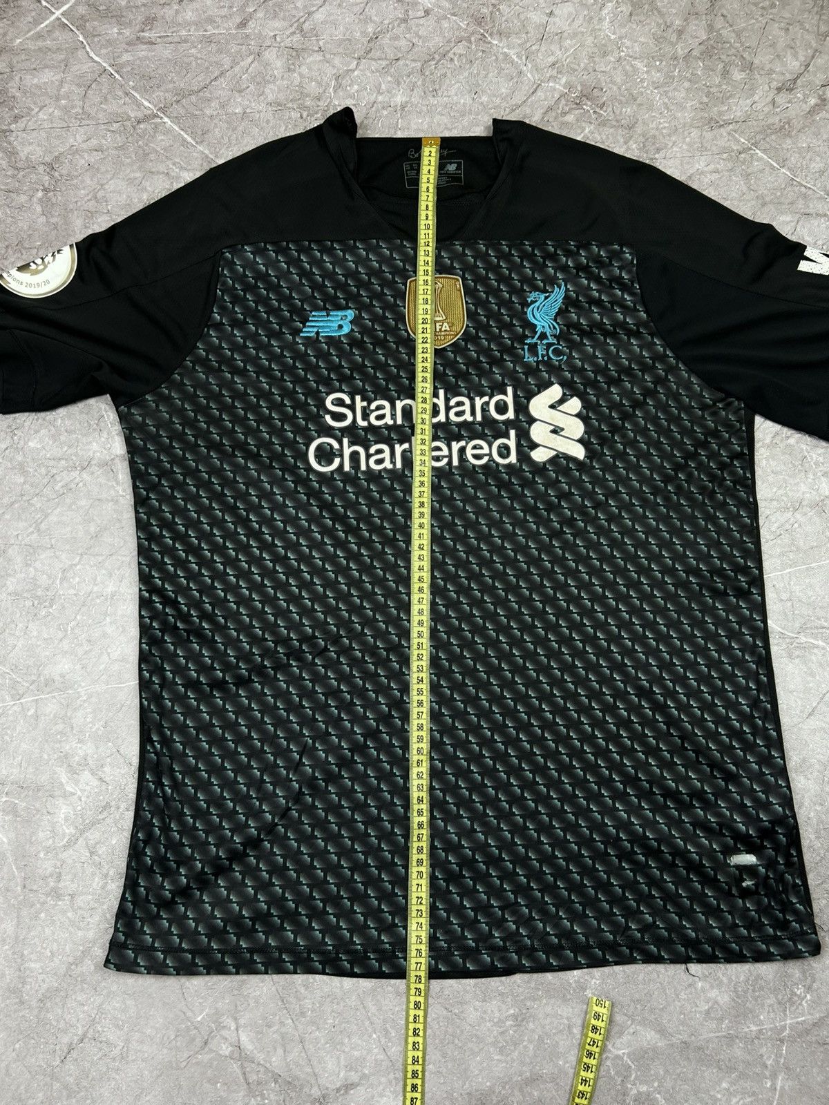 Other Mens Vintage New Balance Liverpool FC T-shirt FIFA jersey Size US XL / EU 56 / 4 - 13 Thumbnail