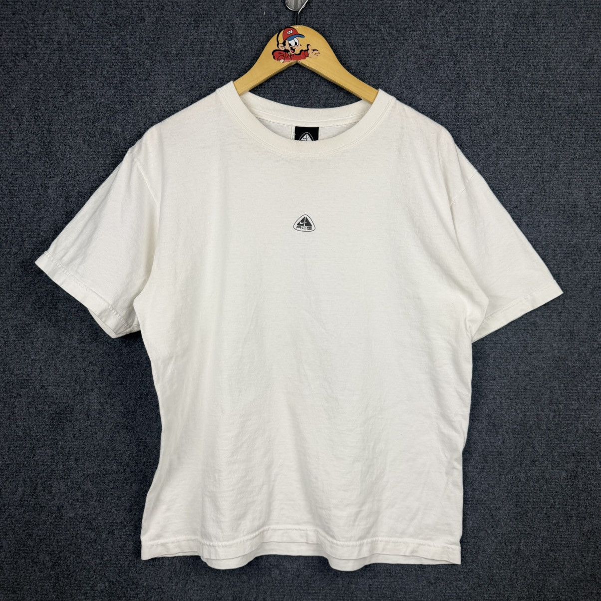 Nike ACG Nike ACG "Cairn" Graphic Tee Size US M / EU 48-50 / 2 - 1 Thumbnail