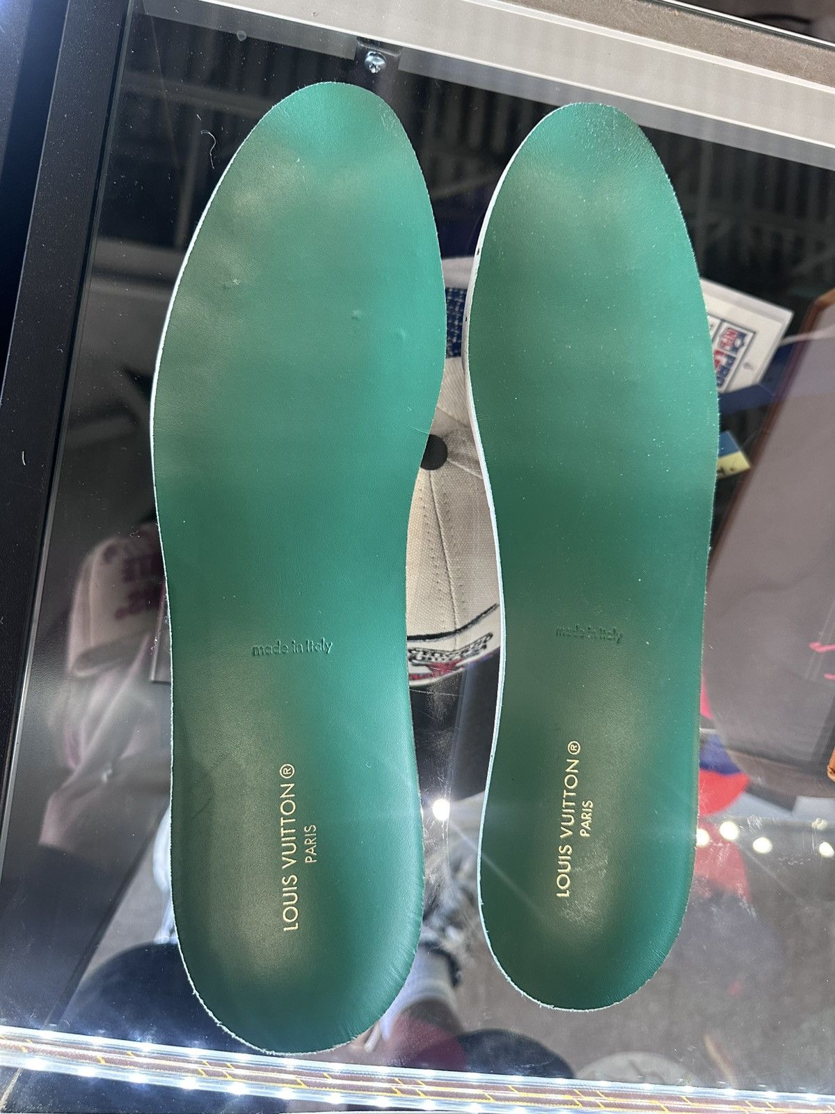 Louis Vuitton Louis Vuitton LV Run Away Sneakers Size 10eu / 11us Size US 10 / EU 43 - 9 Thumbnail