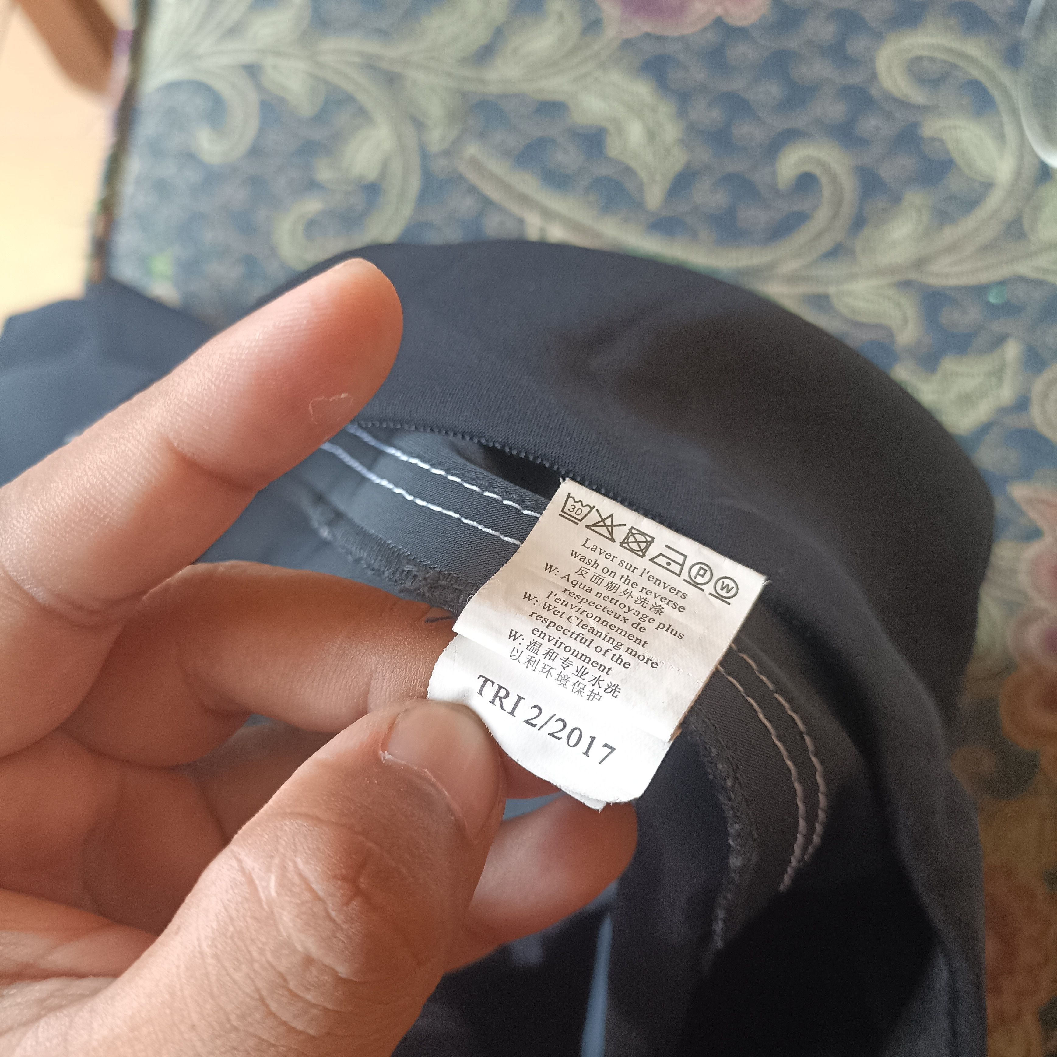 Louis Vuitton Louis Vuitton Skirt blue navy workwear uniformes Size 28" / US 6 / IT 42 - 7 Thumbnail