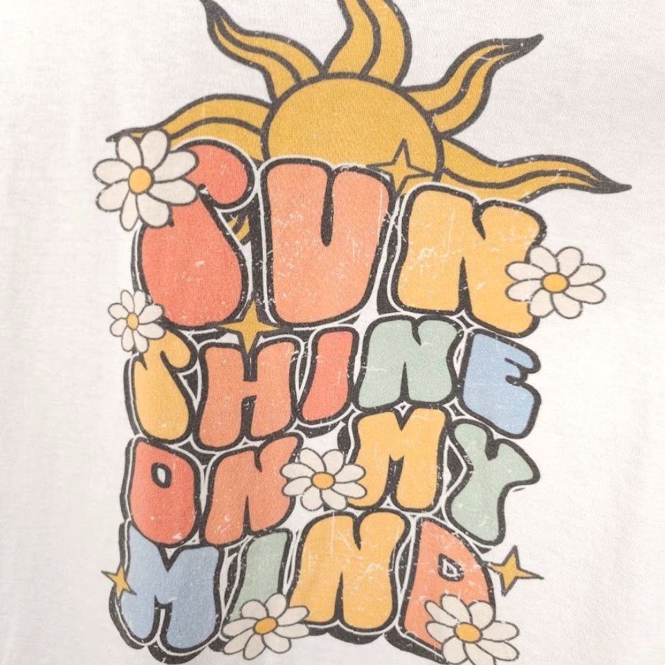 Vintage **Sunshine On My Mind Hippie Flowers Raglan Baseball T-Shirt Mens 2XL** User: Sunshine On My Mind Hippie Flowers Raglan Baseball T-Shirt Mens 2XL Size US XXL / EU 58 / 5 - 3 Thumbnail