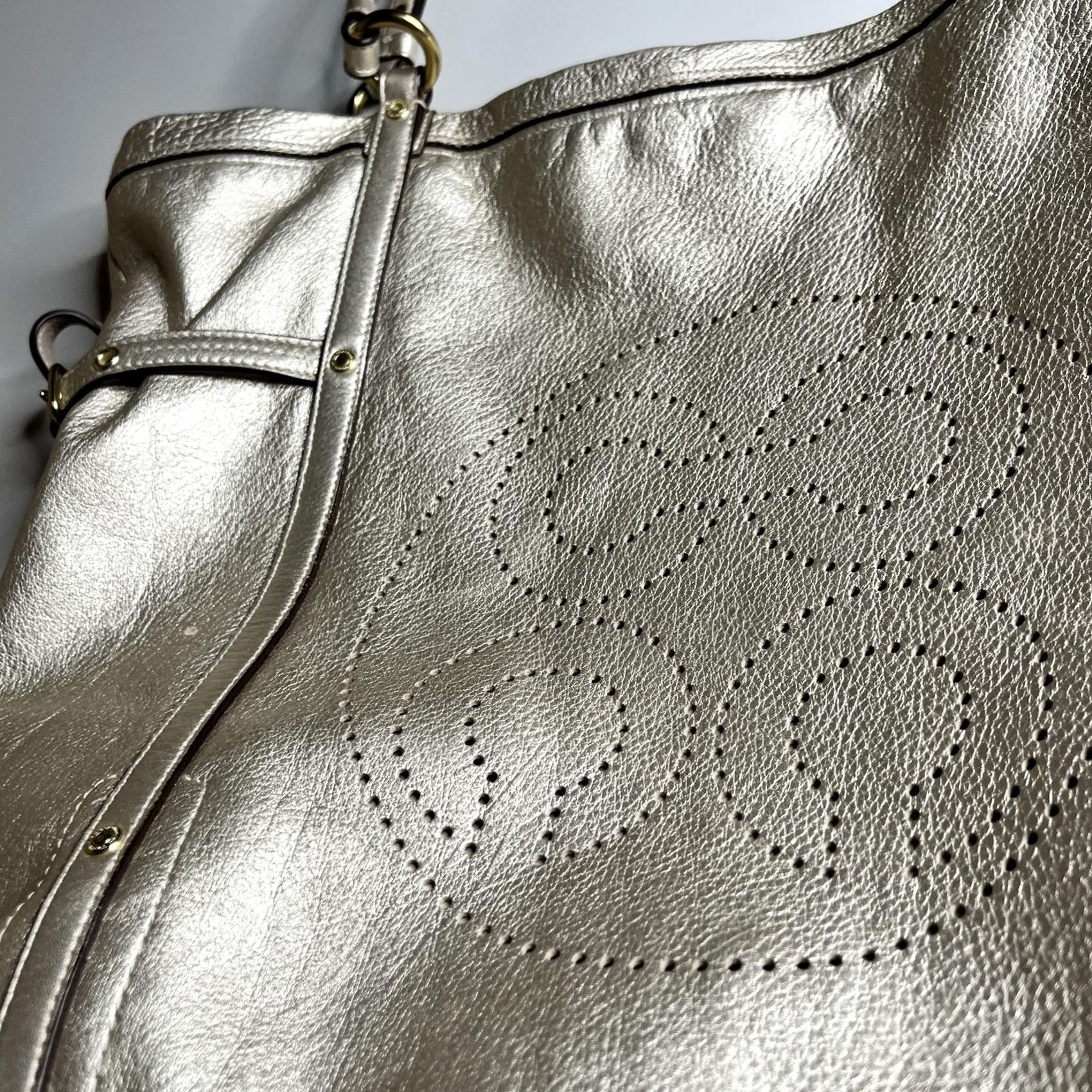 Coach VINTAGE? No. Size ONE SIZE - 3 Thumbnail