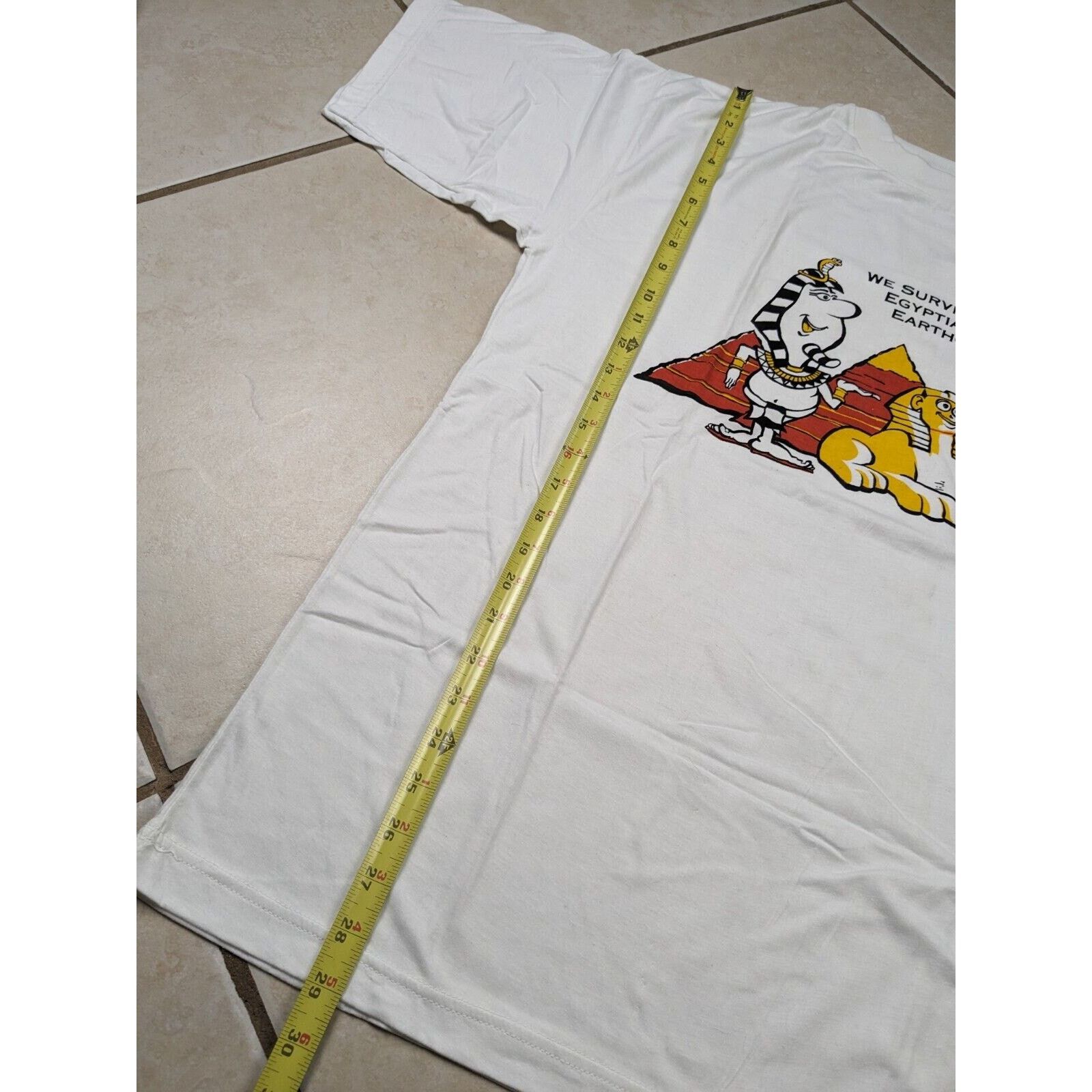 Majestic Vtg 'We Survived Egyptian 1992 Earthquake' 90s T-Shirt Cairo Size US XL / EU 56 / 4 - 7 Thumbnail