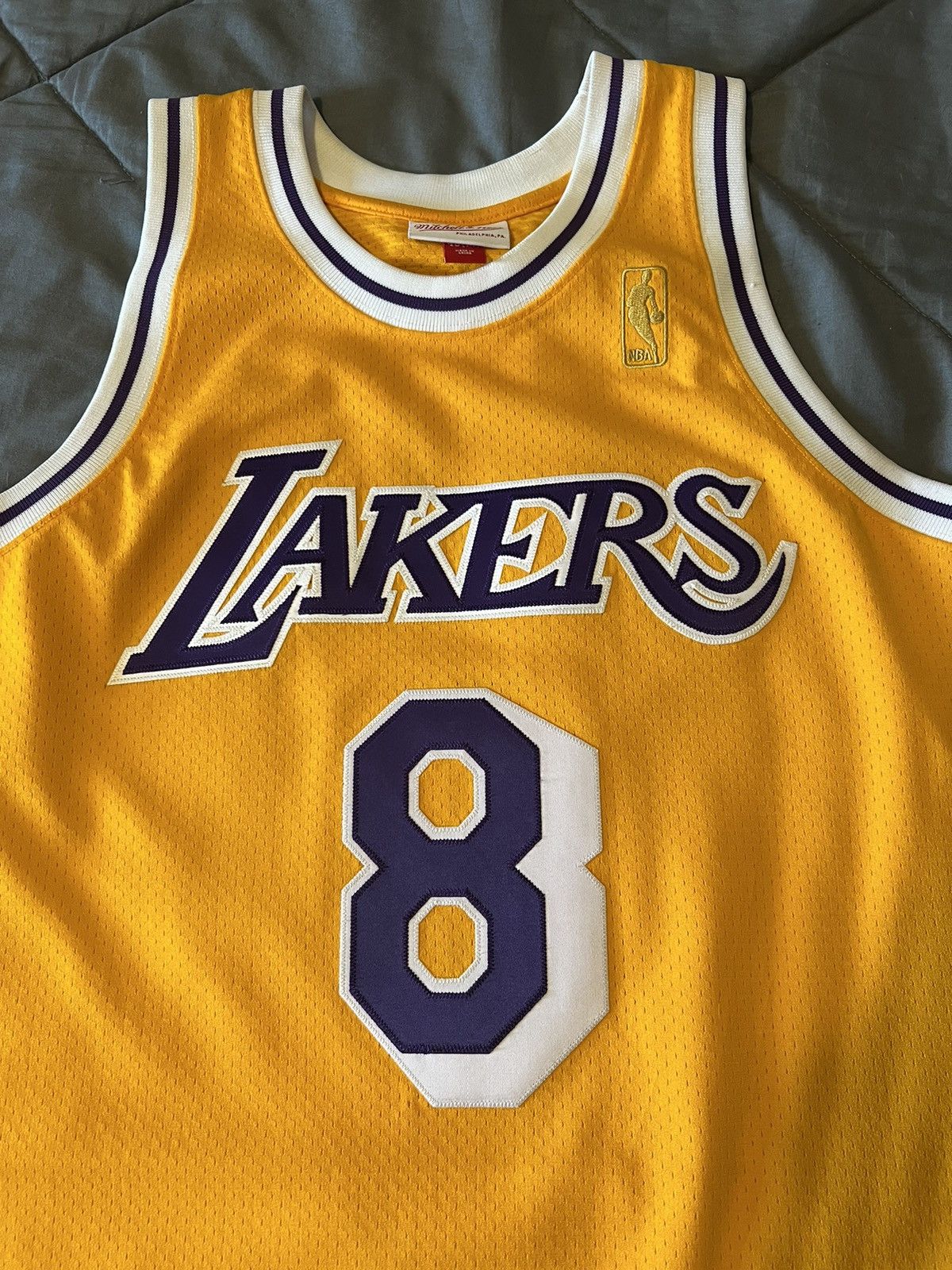 Mitchell & Ness Kobe Bryant authentic Mitchell and Jess jersey Size US M / EU 48-50 / 2 - 4 Thumbnail