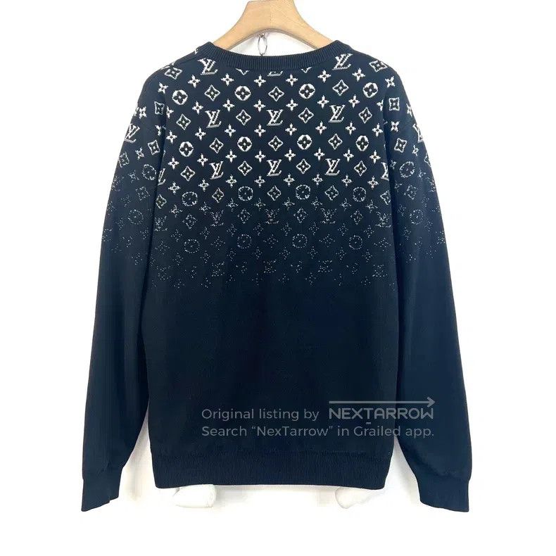 Louis Vuitton Louis Vuitton Black and grey top half gradient logo sweate Size US L / EU 52-54 / 3 - 2 Thumbnail