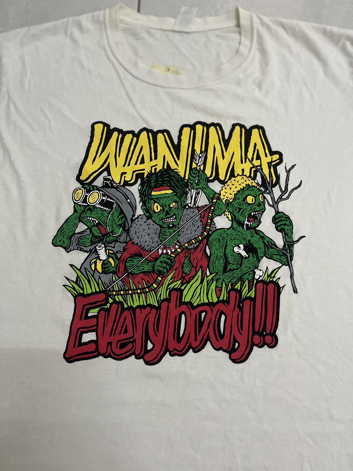 Vintage Zombies white tee L size Size US L / EU 52-54 / 3 - 1 Thumbnail