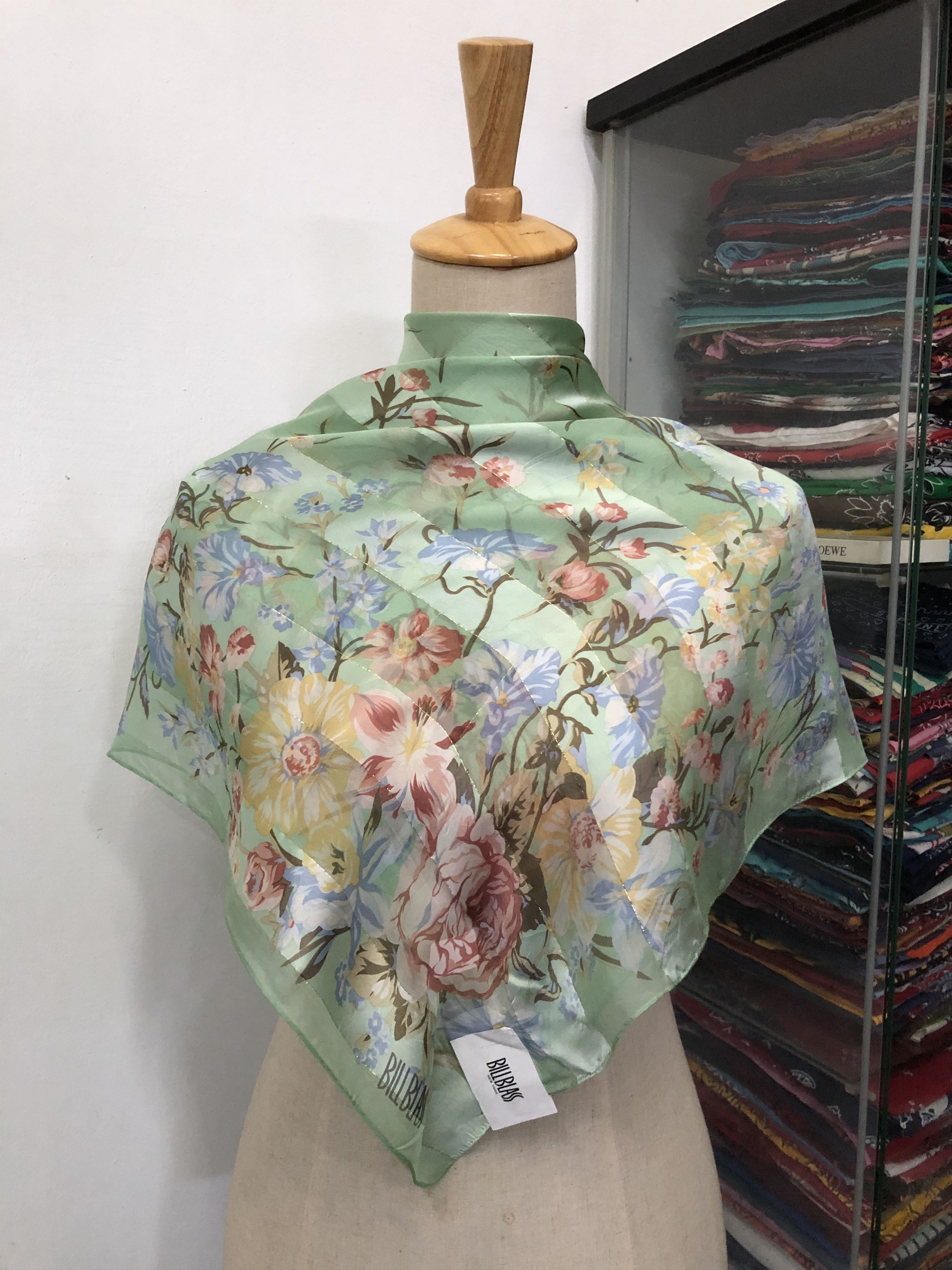 Bill Blass × Vintage Vintage Bill Blass Silk Scarf Size ONE SIZE - 1 Thumbnail