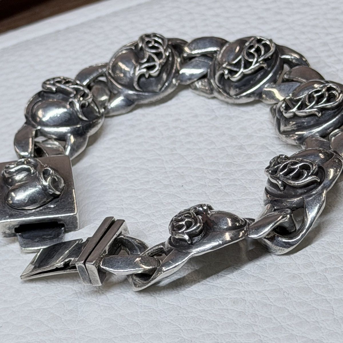 Chrome Hearts Chrome Hearts Multi Heart ID Box Bracelet Size ONE SIZE - 4 Thumbnail