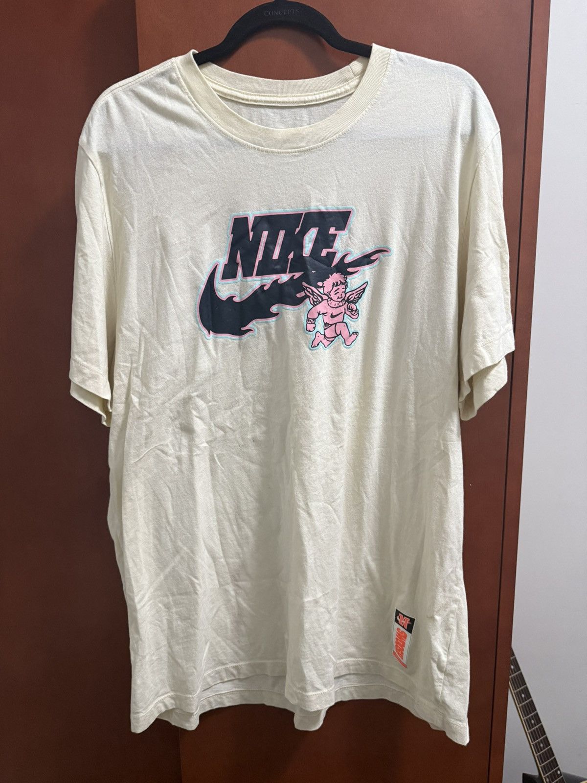 Nike Vintage Nike Tee cream Size US XL / EU 56 / 4 - 1 Thumbnail