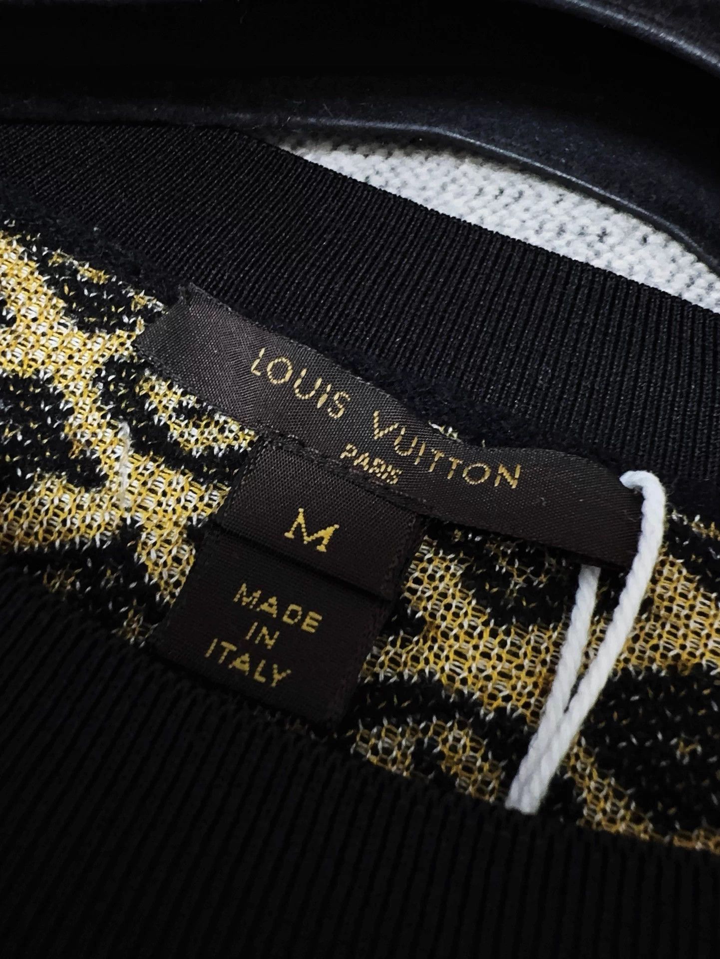 Louis Vuitton LV Monogram All Over Black Colorblock Knit Sweater M Size M / US 6-8 / IT 42-44 - 5 Thumbnail