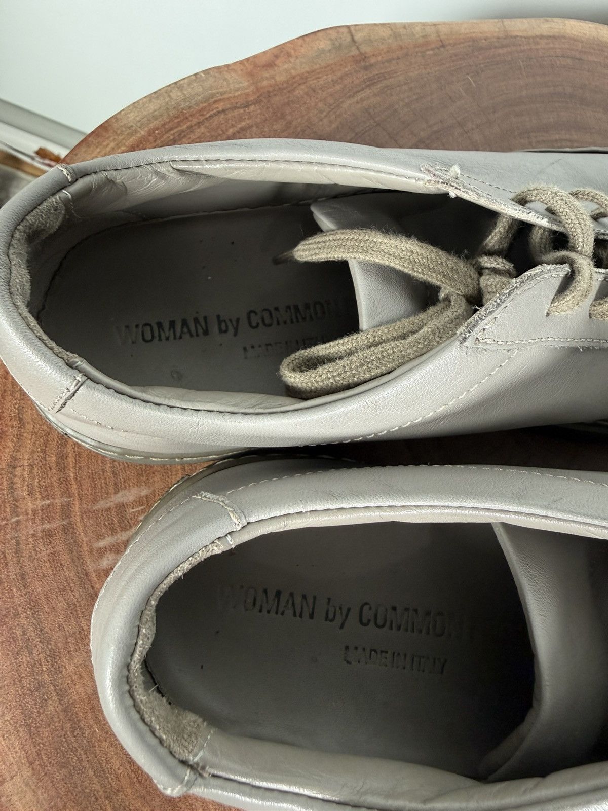 Common Projects Common Projects Women Achilles Low Leather Shoes Size US 7 / IT 37 - 7 Thumbnail