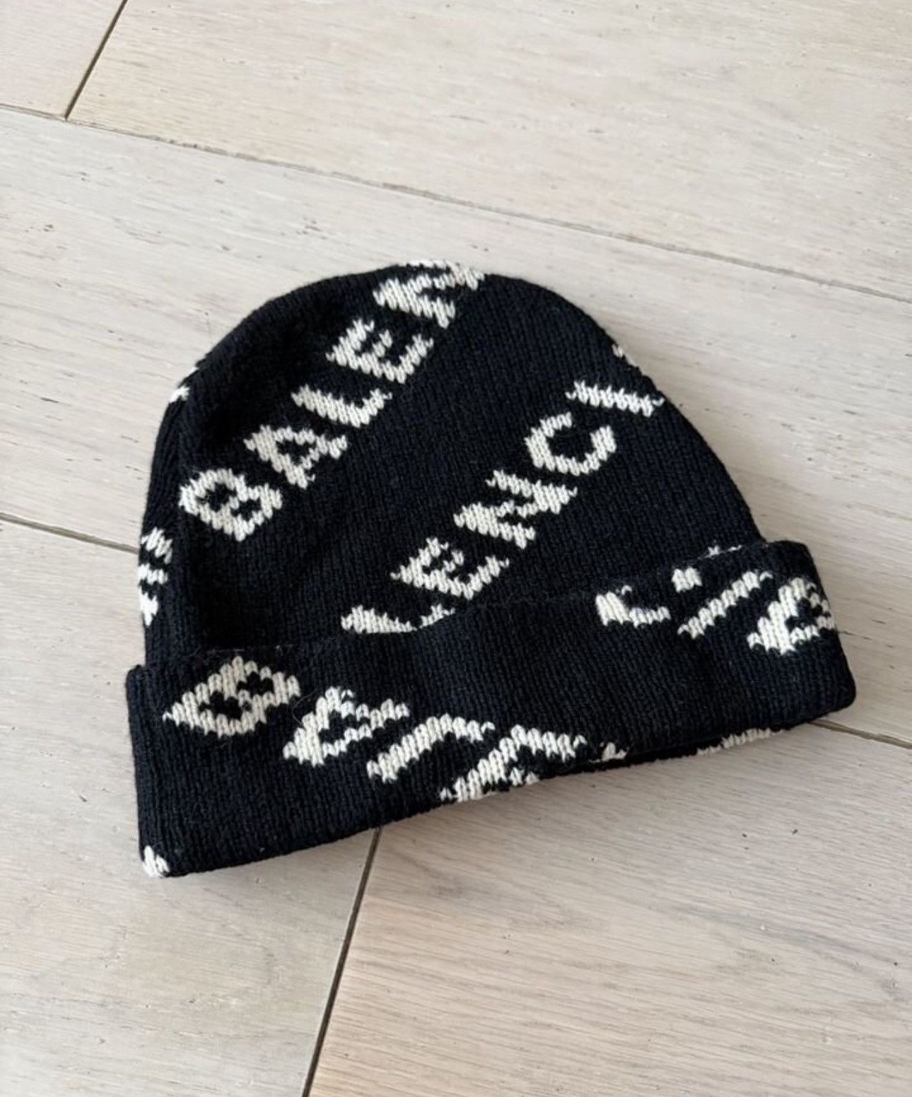 Balenciaga Balenciaga Unity Beanie | Grailed
